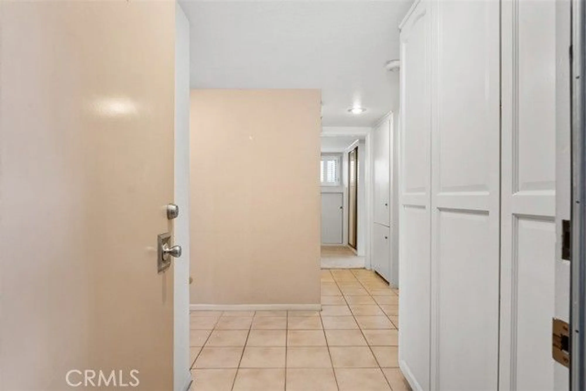 Property Slideshow image 20 of 43 | 881 via mendoza d, Laguna Woods, CA, 92637