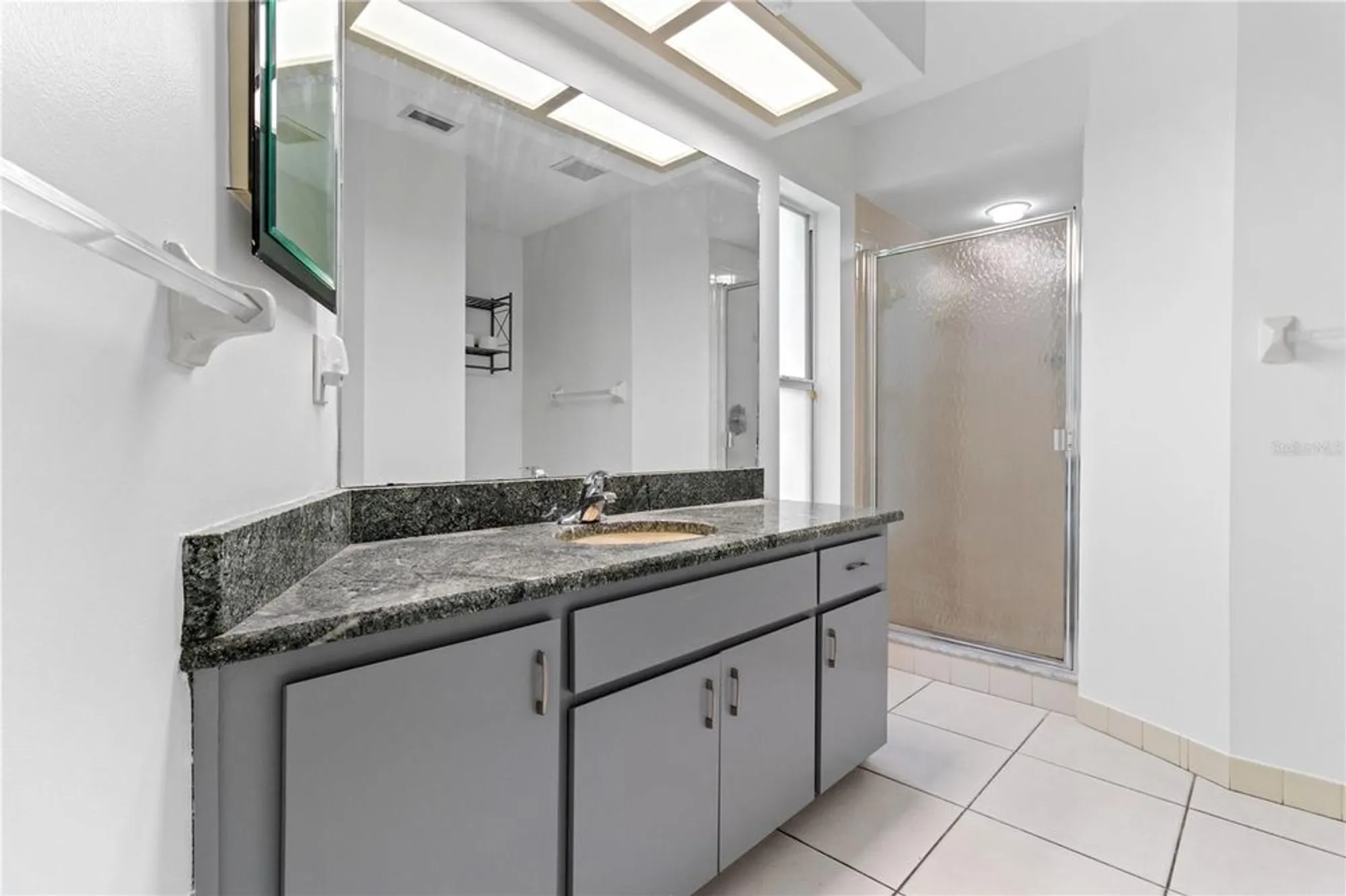 Property Slideshow image 20 of 57 | 9400 merriweather dr, Weeki Wachee, FL, 34613