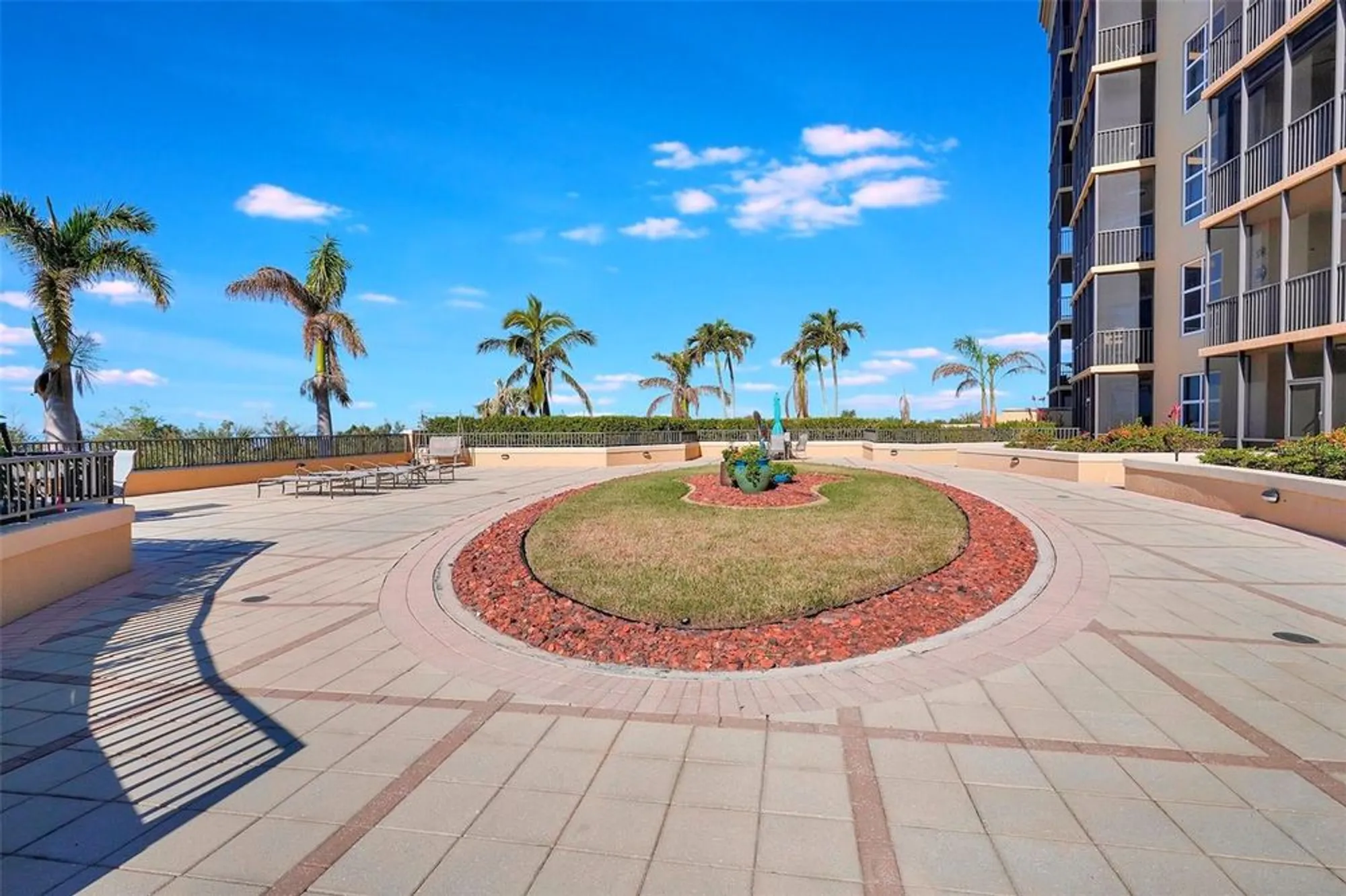 Property Slideshow image 55 of 71 | 3321 sunset key cir 204, Punta Gorda, FL, 33955