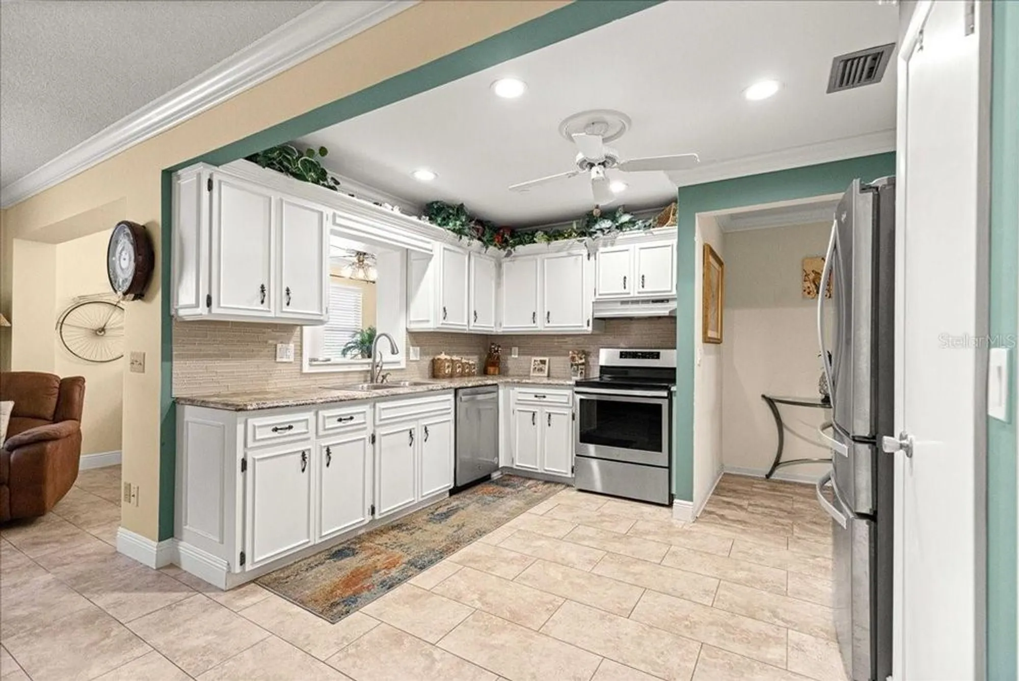 Property Slideshow image 13 of 30 | 8873 sw 95th st d, Ocala, FL, 34481