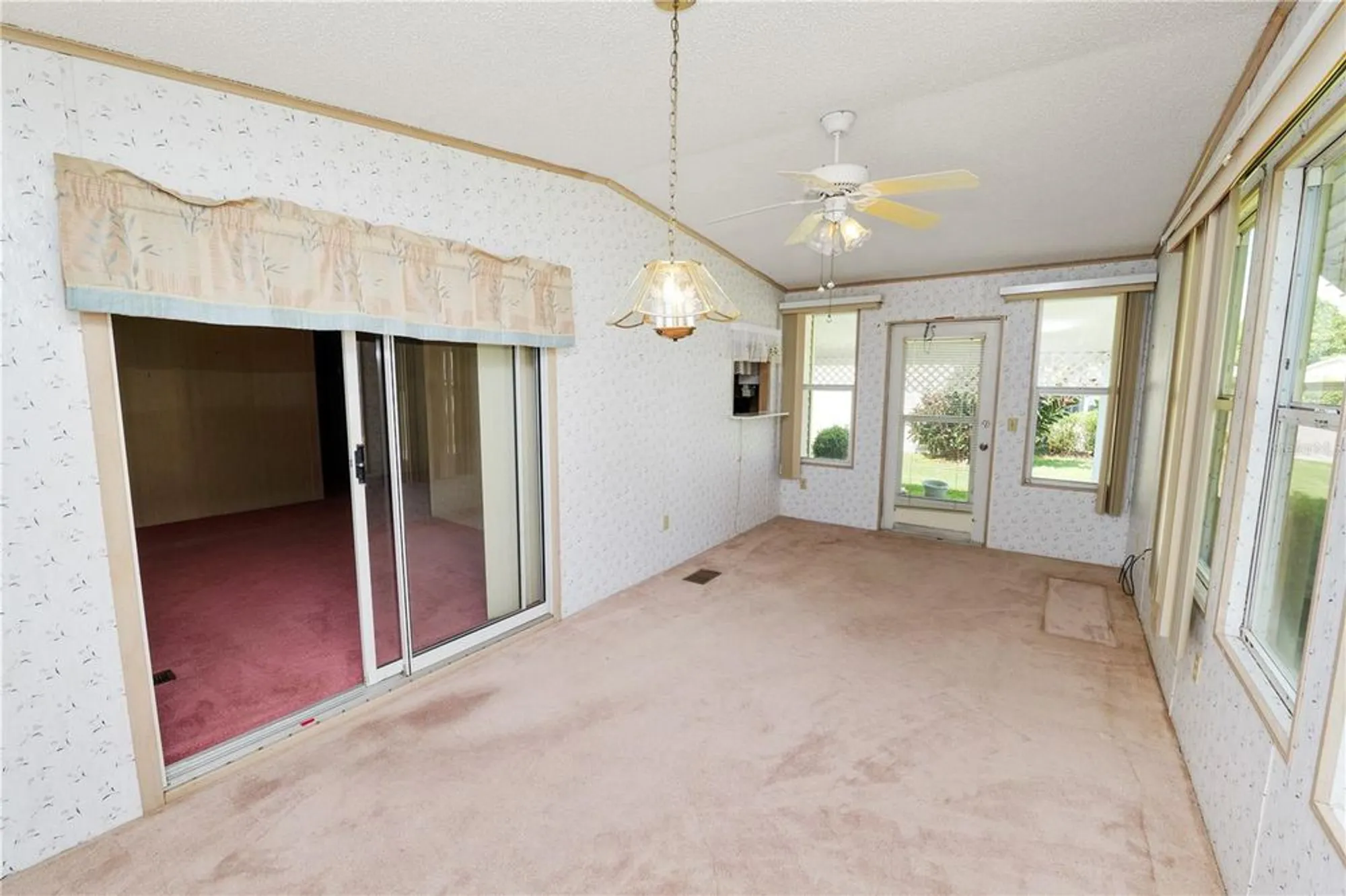 Property Slideshow image 11 of 19 | 2247 cypress cross loop, Lakeland, FL, 33810