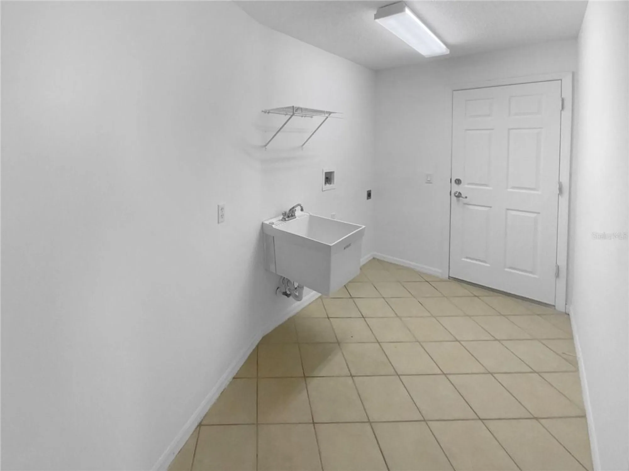 Property Slideshow image 24 of 31 | 18535 hidden pines way, Hudson, FL, 34667