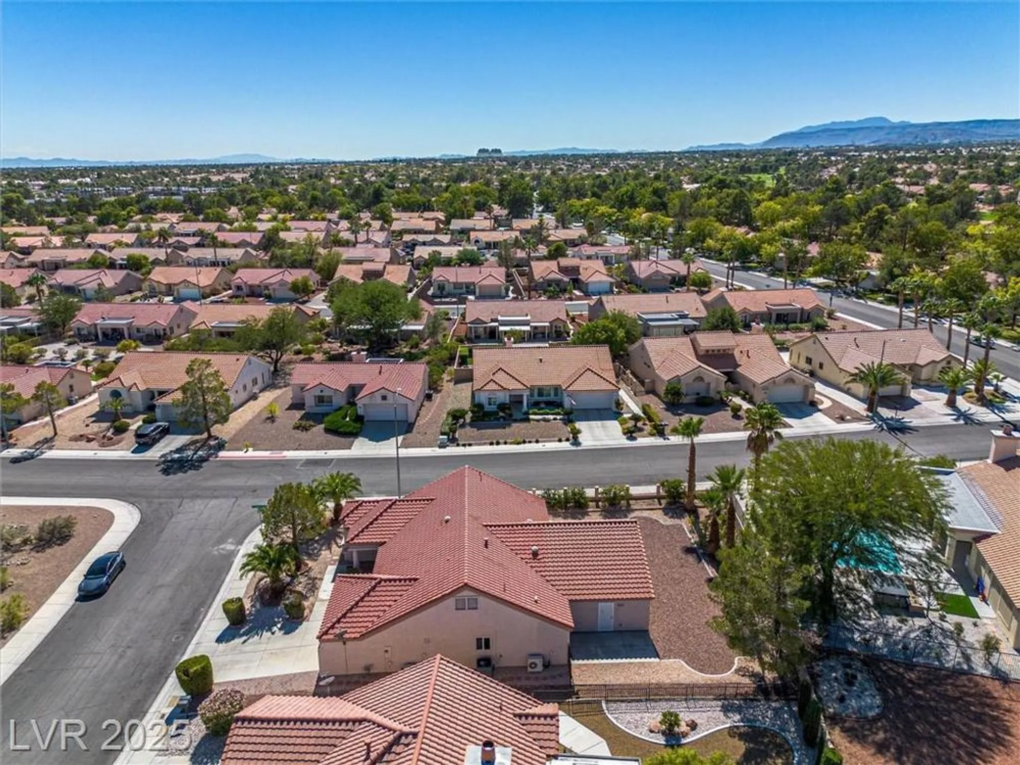 Property Slideshow image 57 of 66 | 3001 merimar dr, Las Vegas, NV, 89134