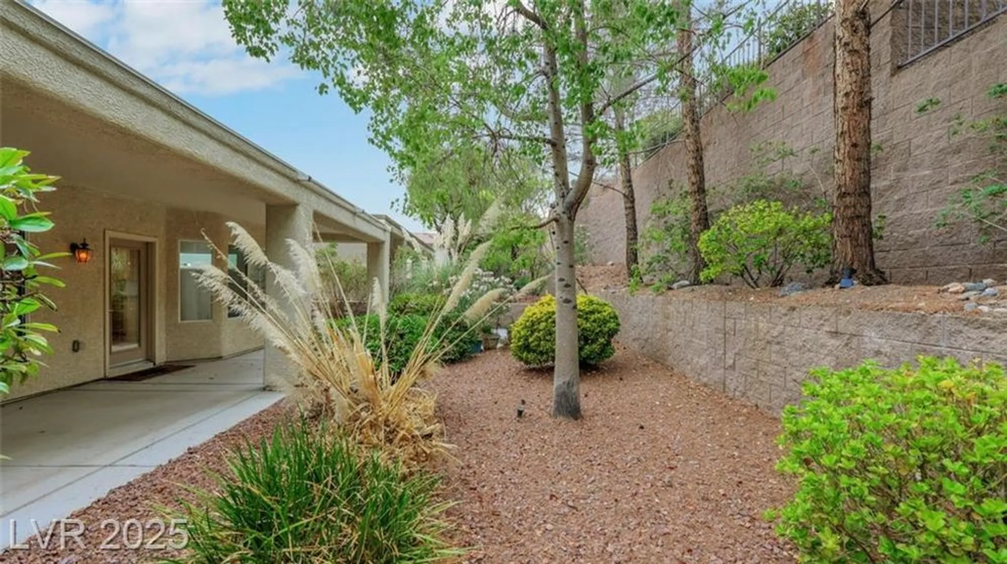 Property Slideshow image 34 of 36 | 2350 little bighorn dr, Henderson, NV, 89052