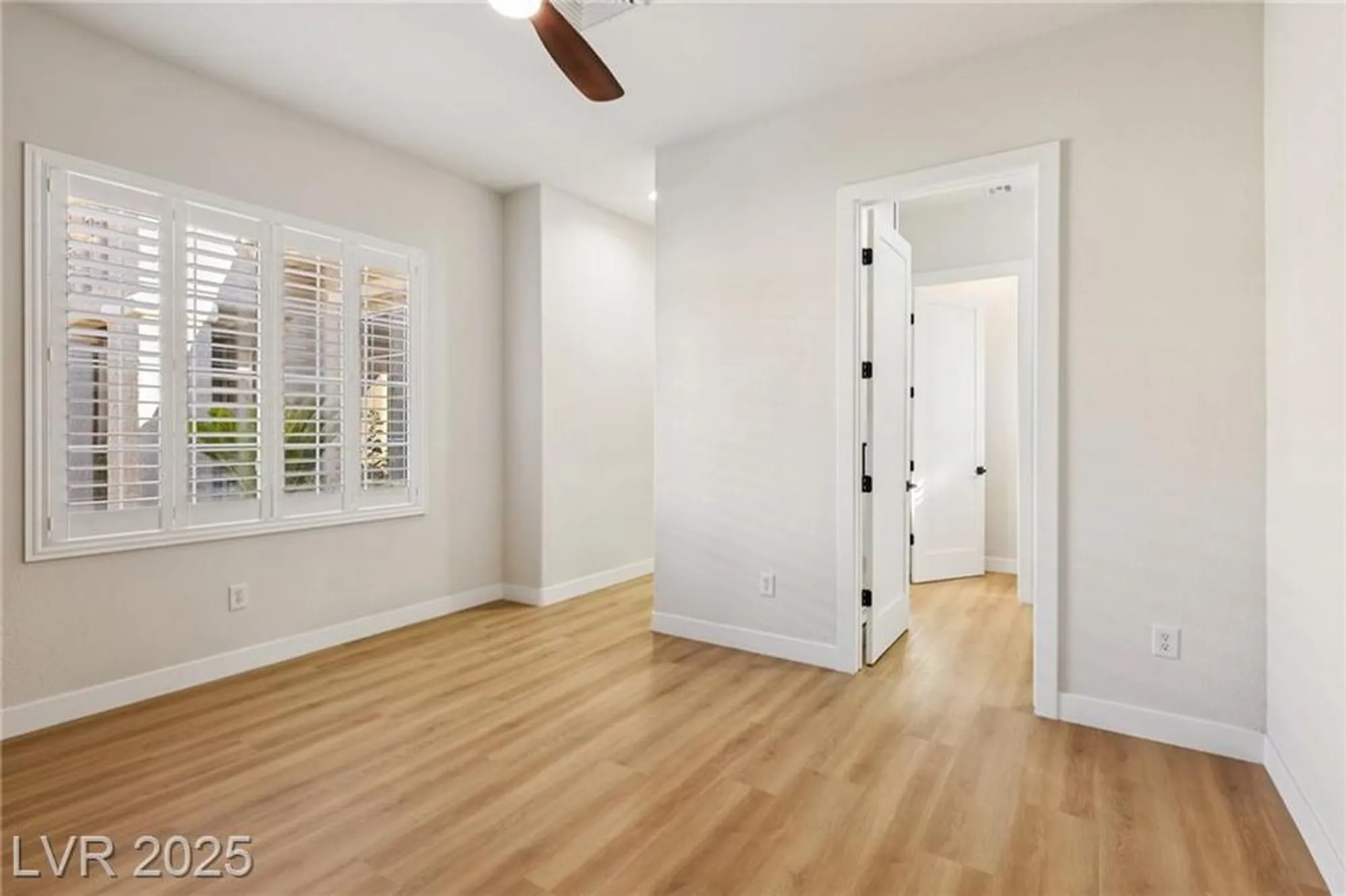 Property Slideshow image 43 of 96 | 10480 premia pl, Las Vegas, NV, 89135