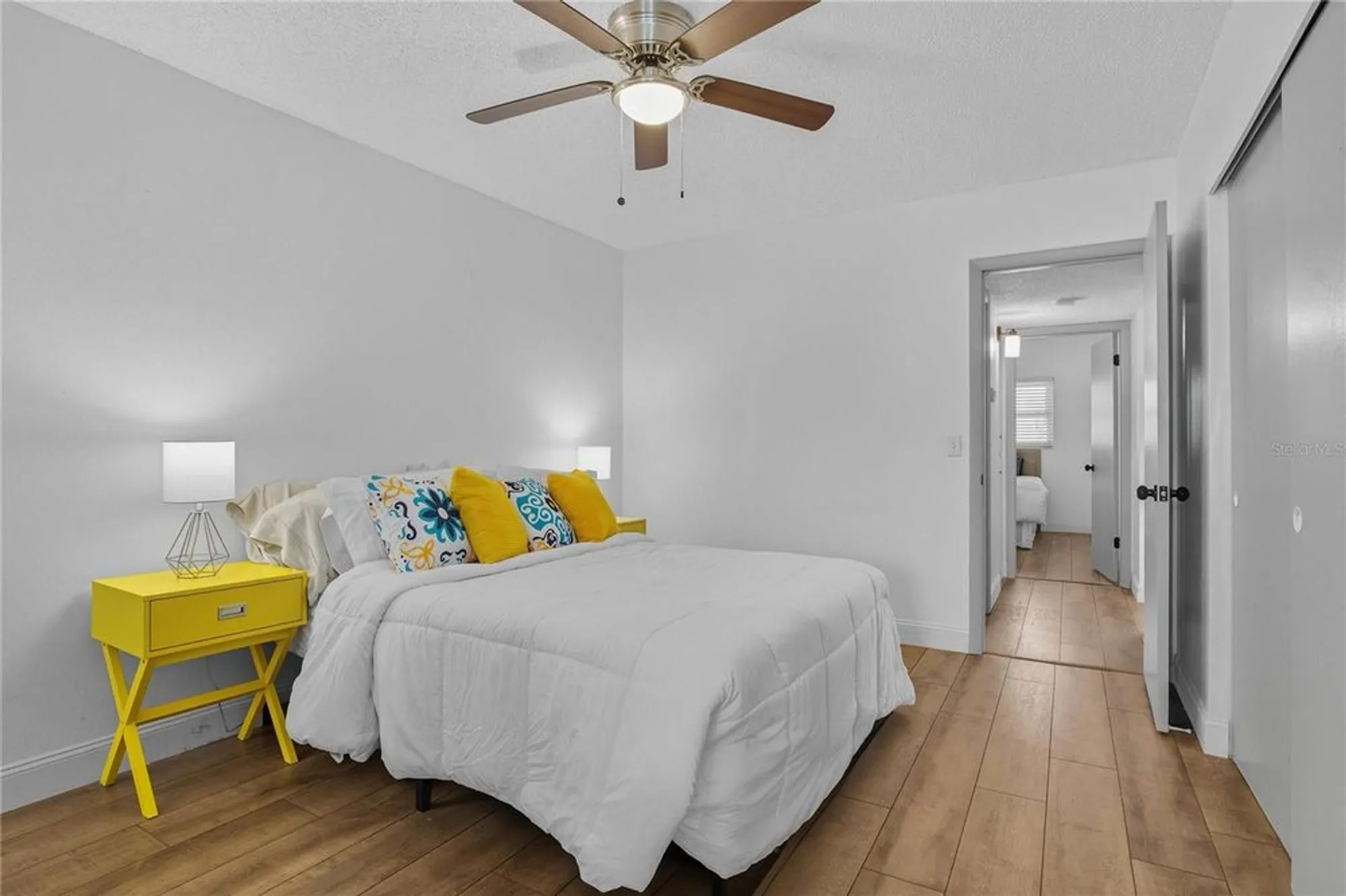 Property Slideshow image 20 of 40 | 2257 world parkway blvd 61, Clearwater, FL, 33763