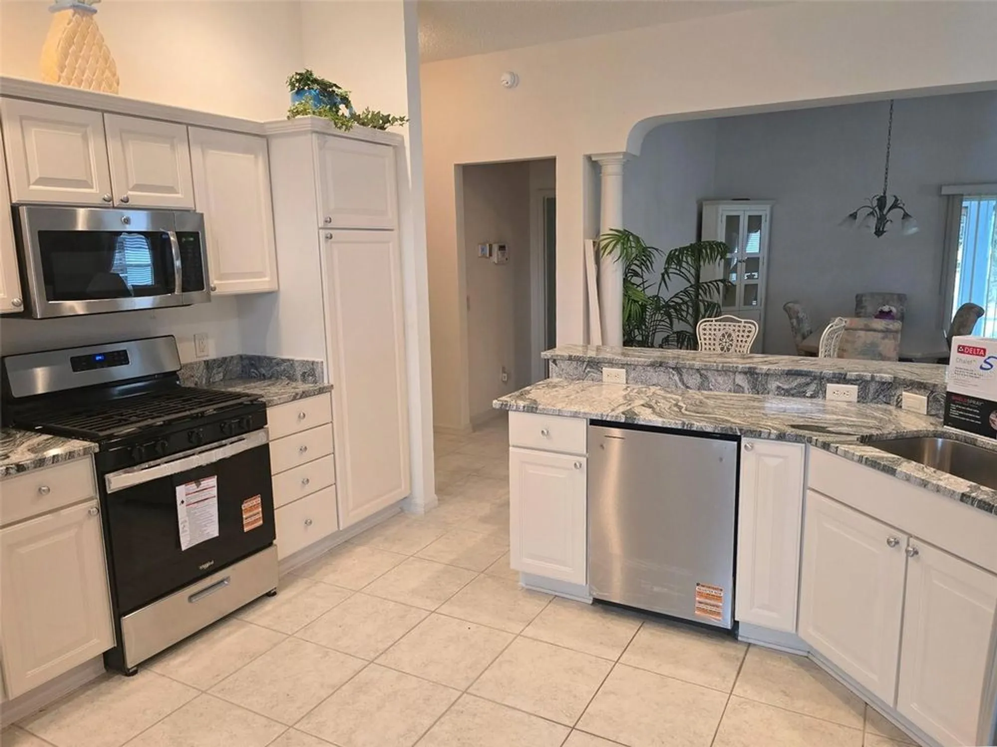 Property Slideshow image 2 of 22 | 2120 willow grove way, The Villages, FL, 32162