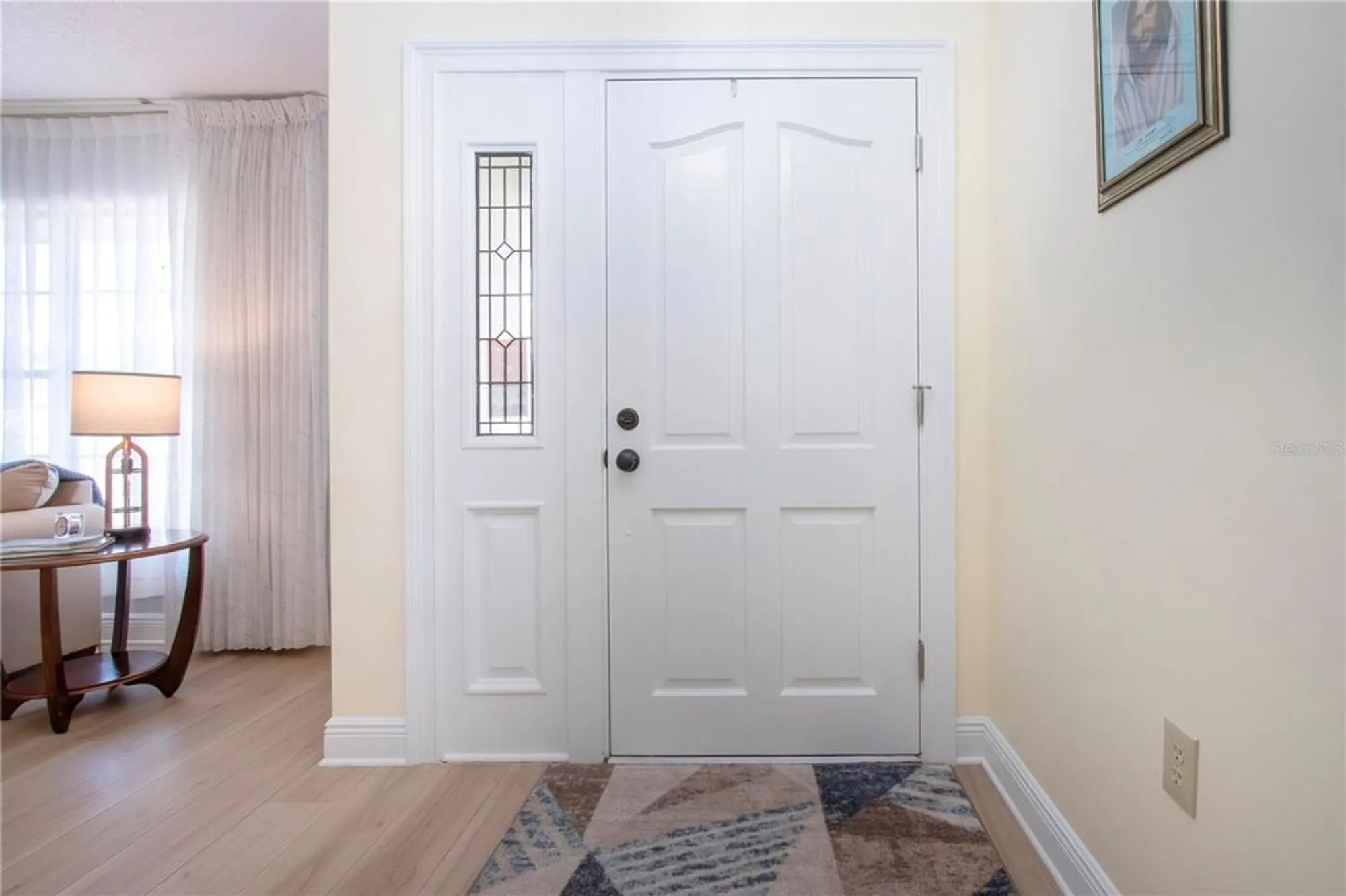 Property Slideshow image 9 of 69 | 2016 east view dr, Sun City Center, FL, 33573