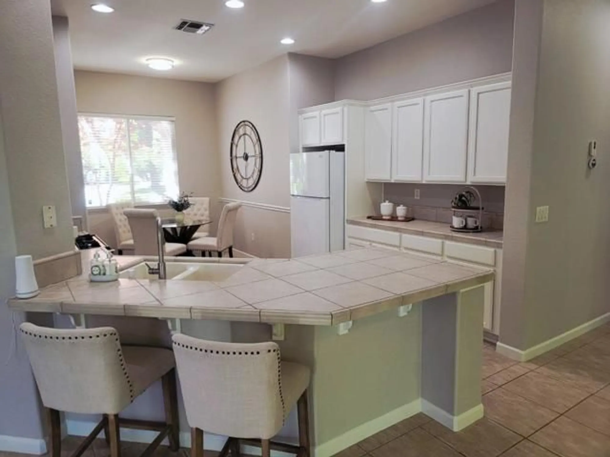 Property Slideshow image 27 of 36 | 9608 crystal bay ln, Elk Grove, CA, 95758