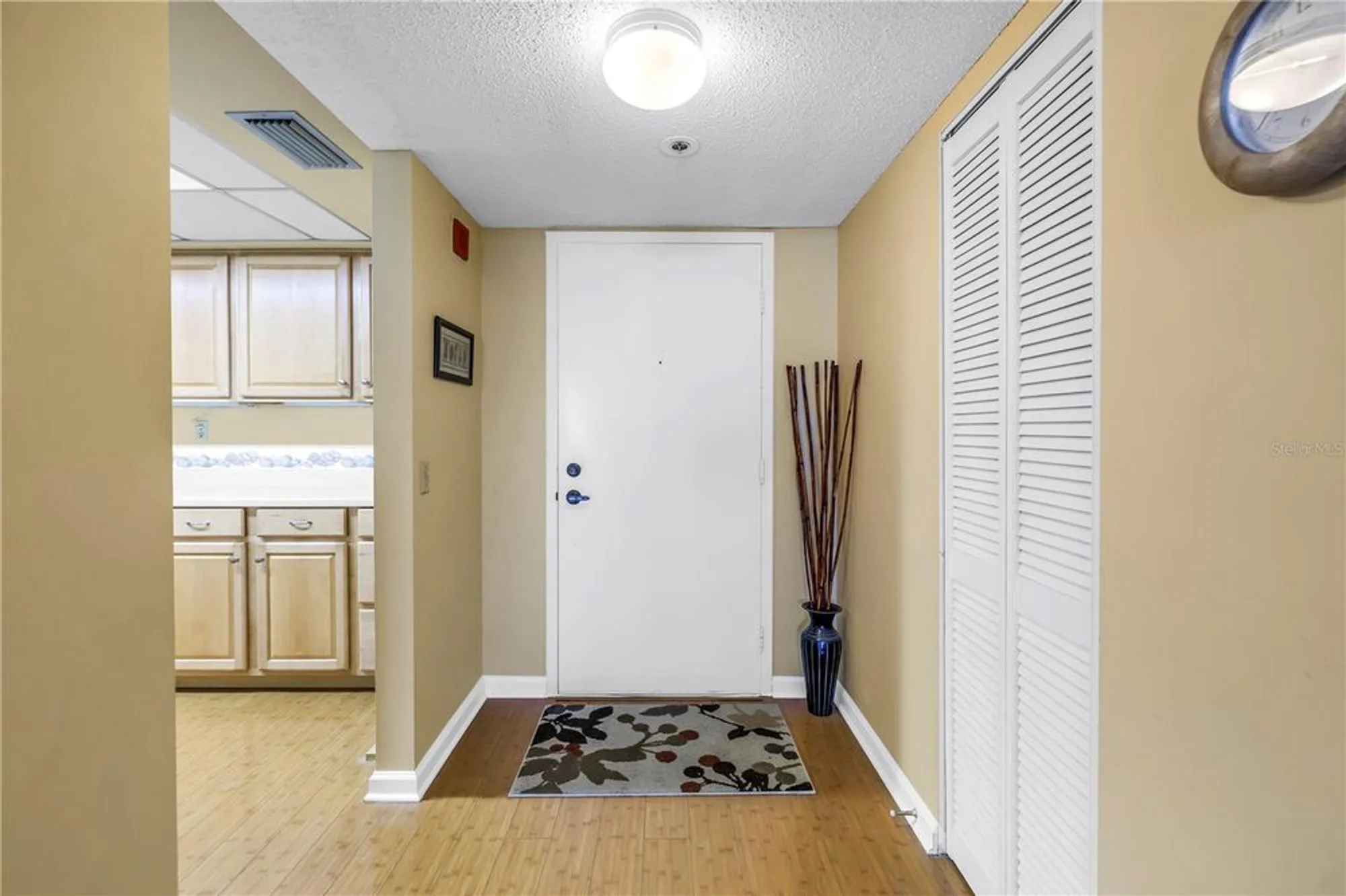 Property Slideshow image 30 of 36 | 6265 sun blvd apt 605, St Petersburg, FL, 33715