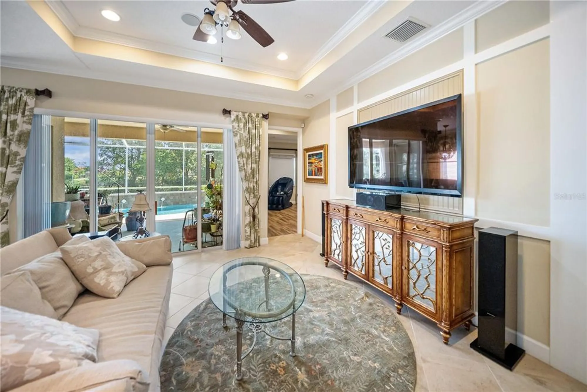 Property Slideshow image 9 of 43 | 305 siena vista pl, Sun City Center, FL, 33573