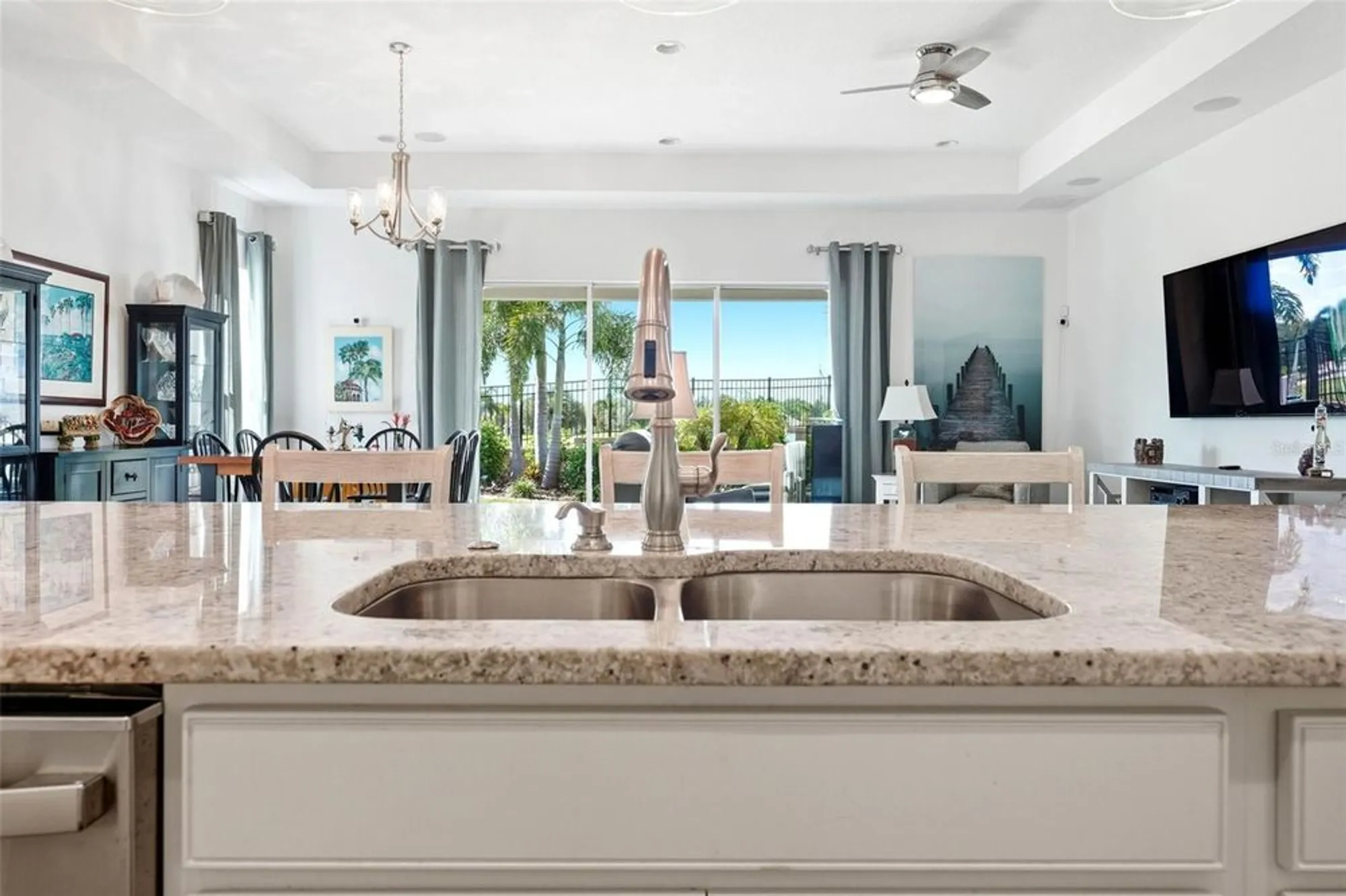 Property Slideshow image 19 of 60 | 2074 flora pass pl, Kissimmee, FL, 34747