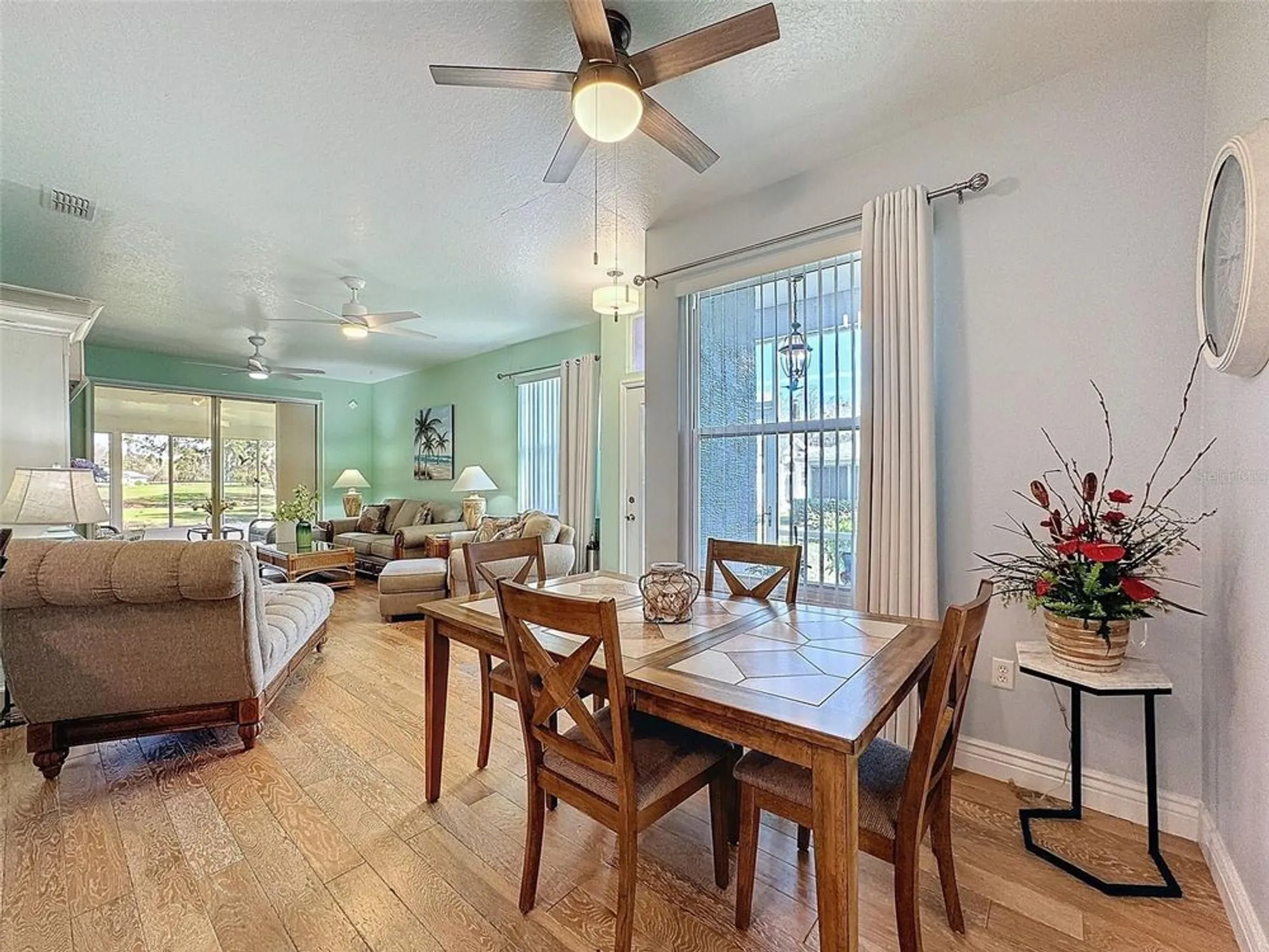 Property Slideshow image 8 of 57 | 11723 foxworth ln, New Port Richey, FL, 34654