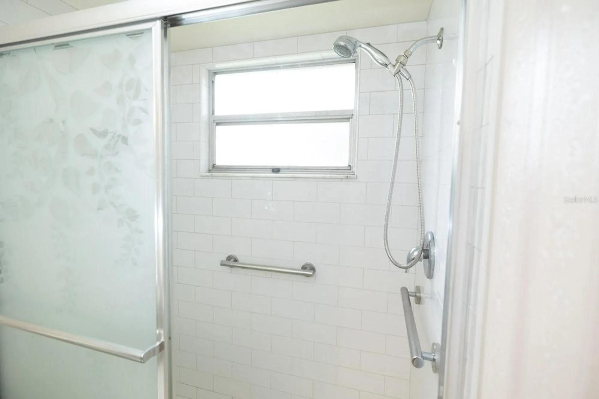 Property Slideshow image 32 of 58 | 4018 oakhurst dr 3181, Sarasota, FL, 34233