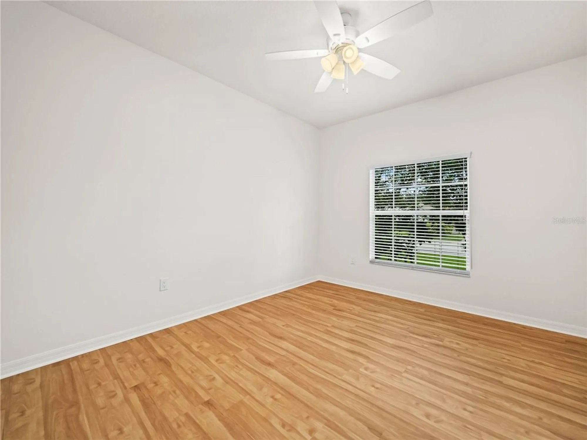 Property Slideshow image 17 of 72 | 4139 aberdeen ln, Lake Wales, FL, 33859