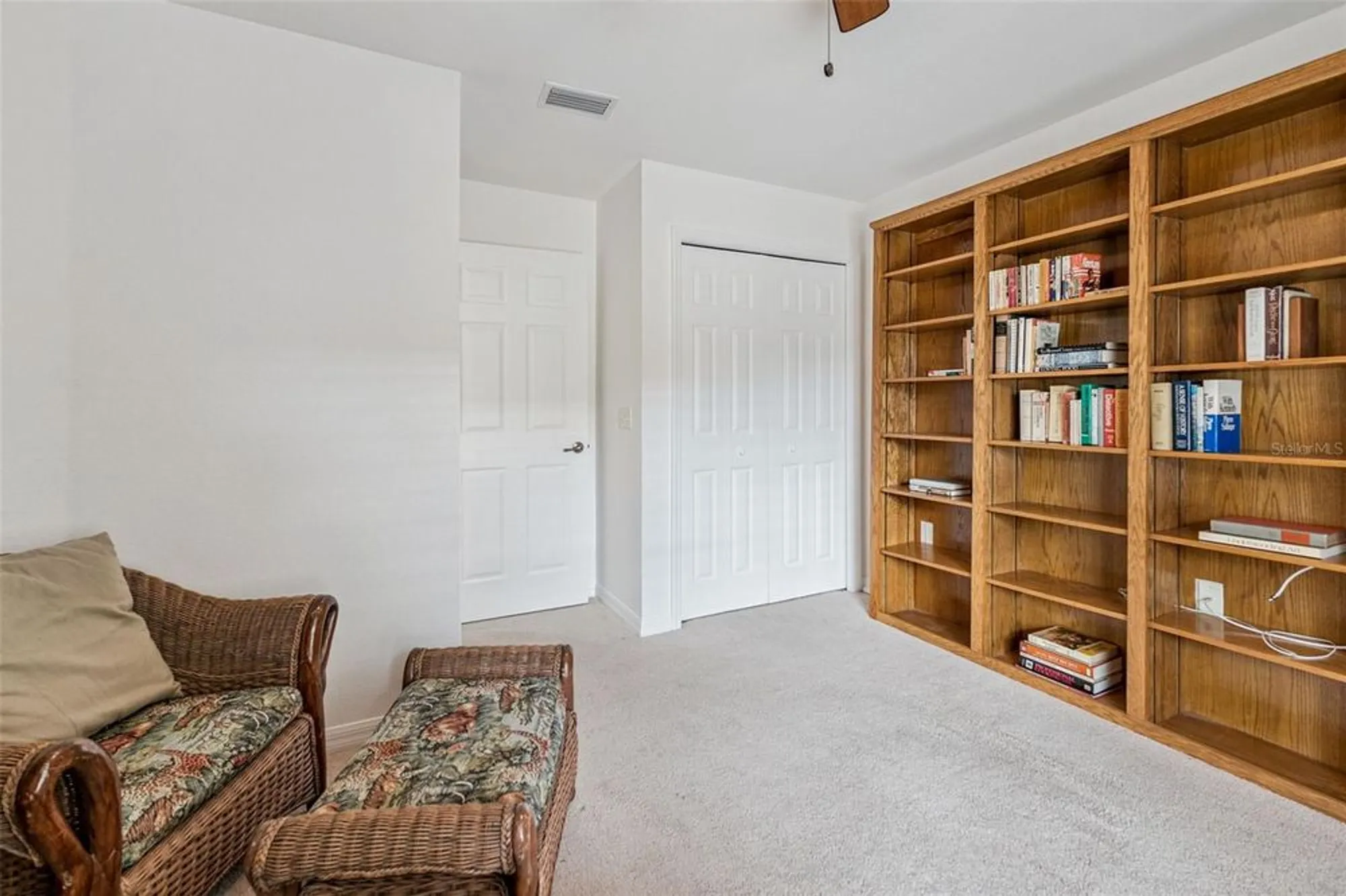 Property Slideshow image 18 of 40 | 400 lake suzanne dr, Lake Wales, FL, 33859