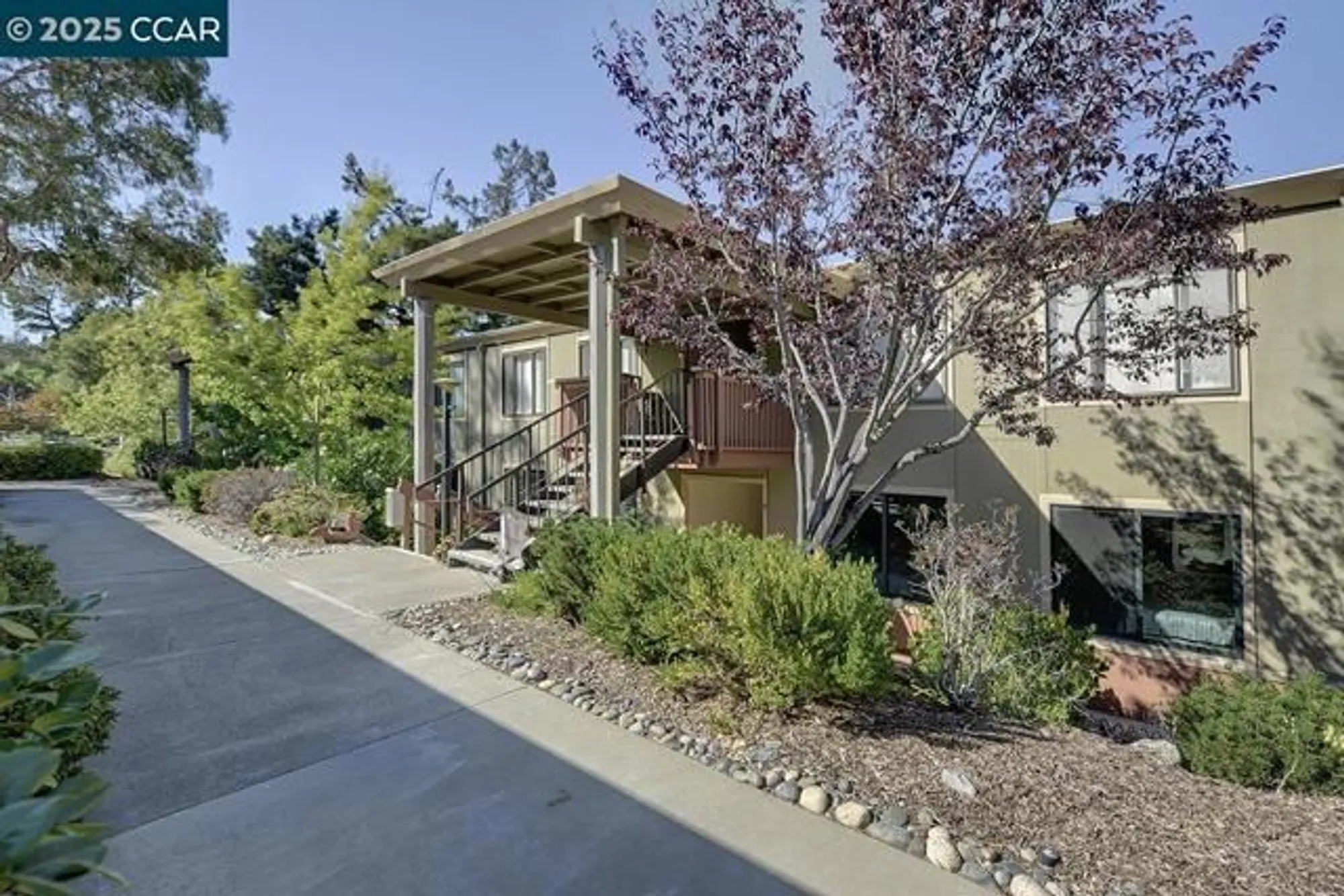 Property Slideshow image 36 of 51 | 2601 pine knoll dr 8, Walnut Creek, CA, 94595