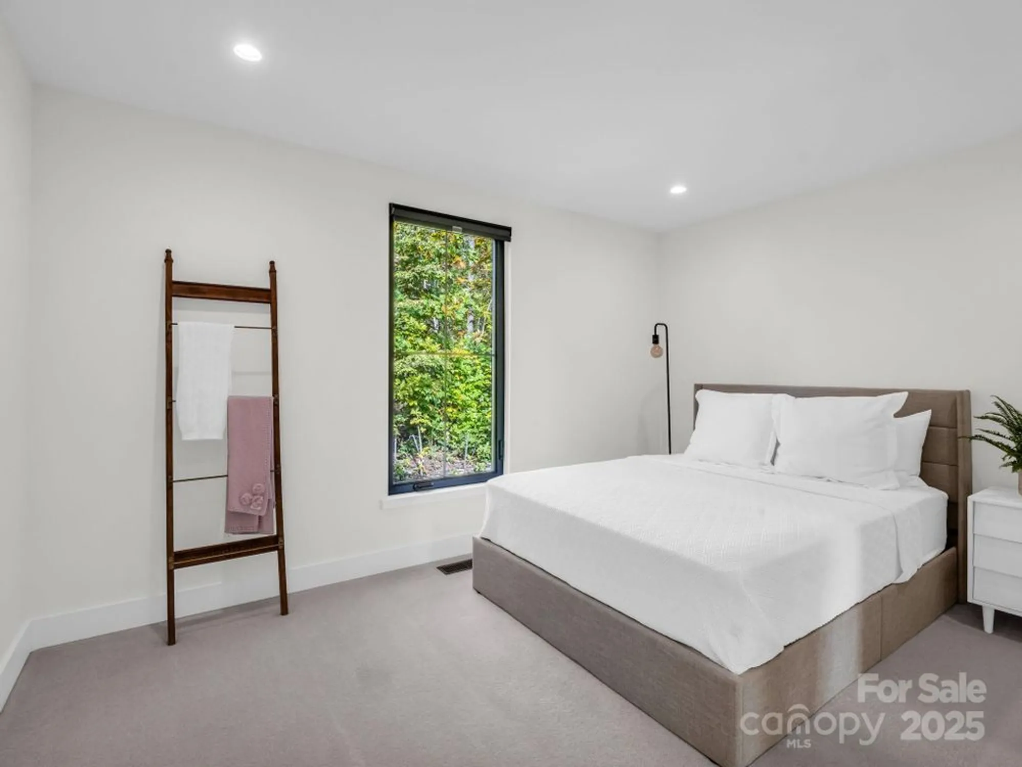 Property Slideshow image 39 of 48 | 123 millbrae loop, Hendersonville, NC, 28791