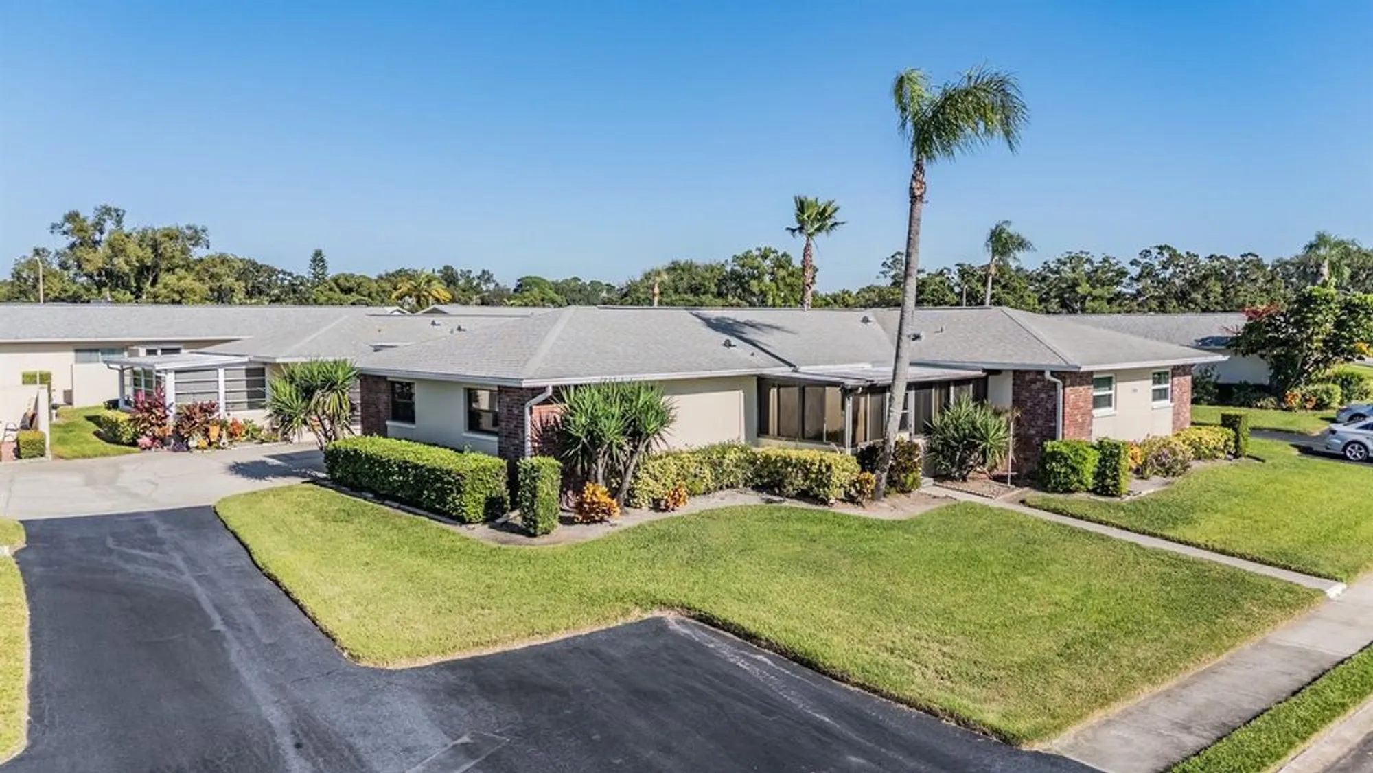 Property Slideshow image 27 of 56 | 2735 sherbrooke ln a, Palm Harbor, FL, 34684