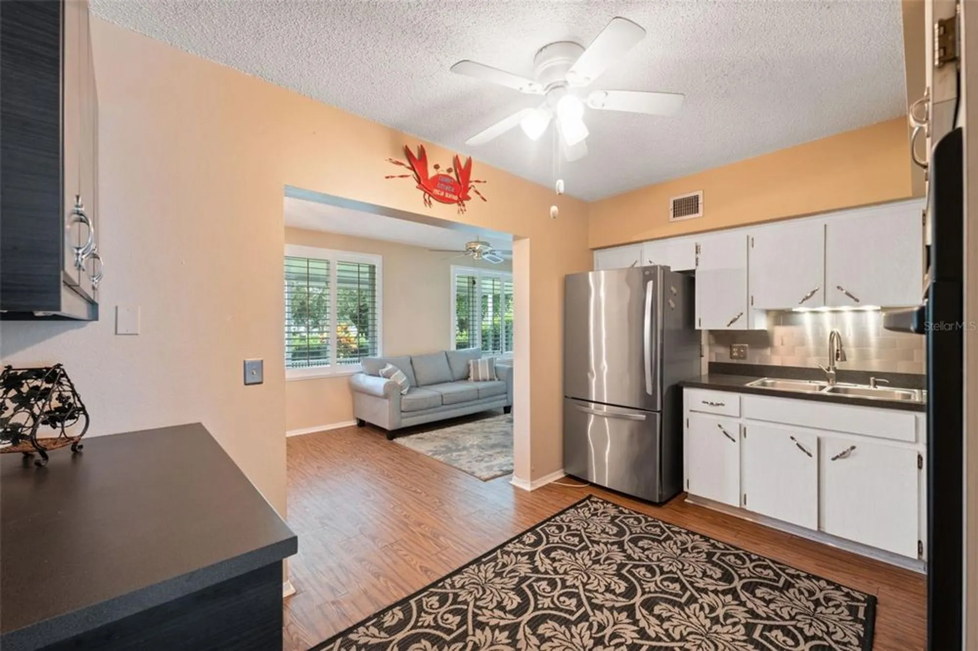 Property Slideshow image 10 of 31 | 2430 florentine way 6, Clearwater, FL, 33763