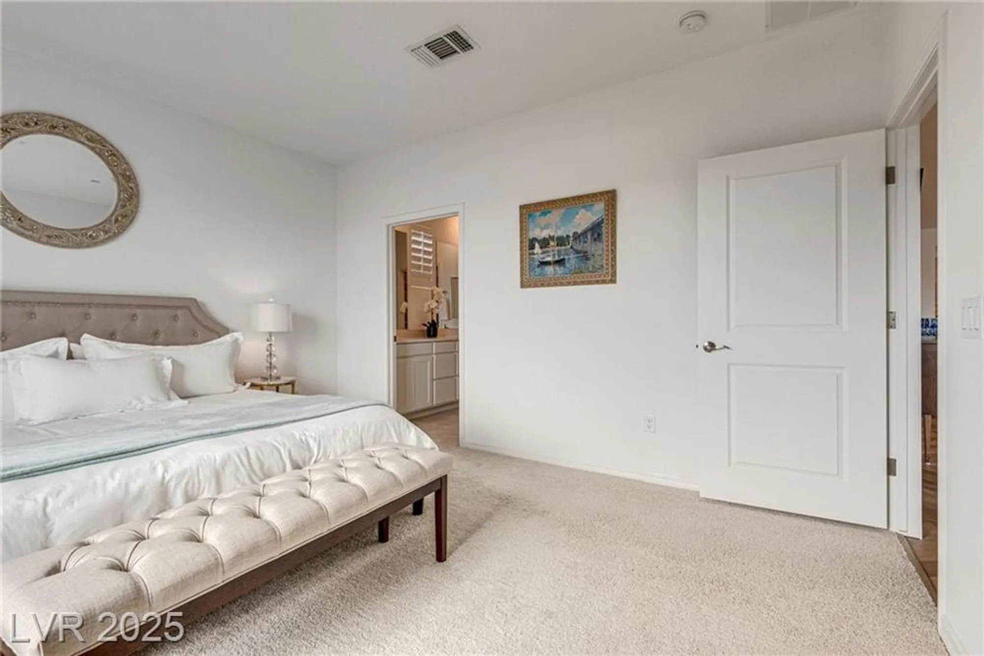 Property Slideshow image 17 of 35 | 48 stone bluff ln, Henderson, NV, 89011