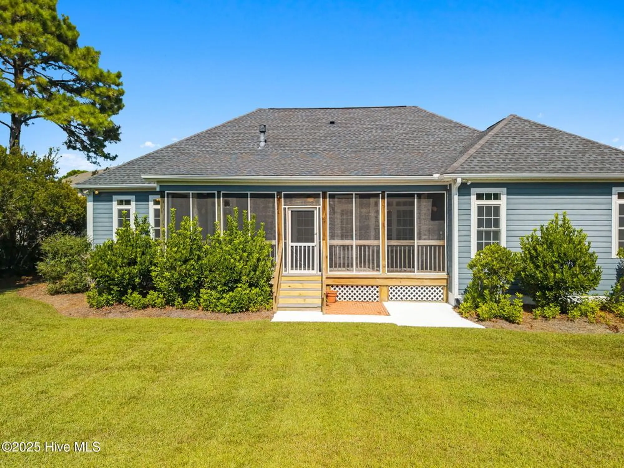 Property Slideshow image 42 of 77 | 4405 bluffan ct, Southport, NC, 28461