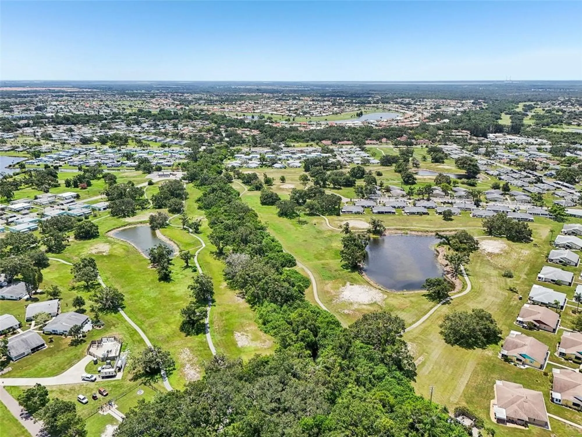 Property Slideshow image 37 of 59 | 1908 canterbury ln 25, Sun City Center, FL, 33573