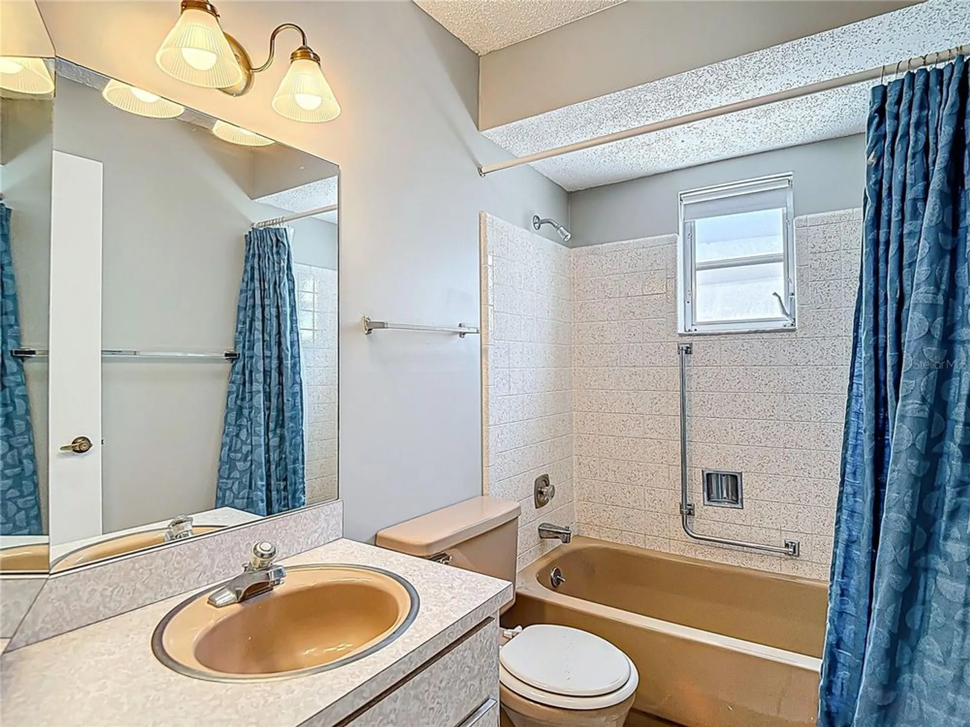 Property Slideshow image 34 of 51 | 10819 los santos dr, Port Richey, FL, 34668