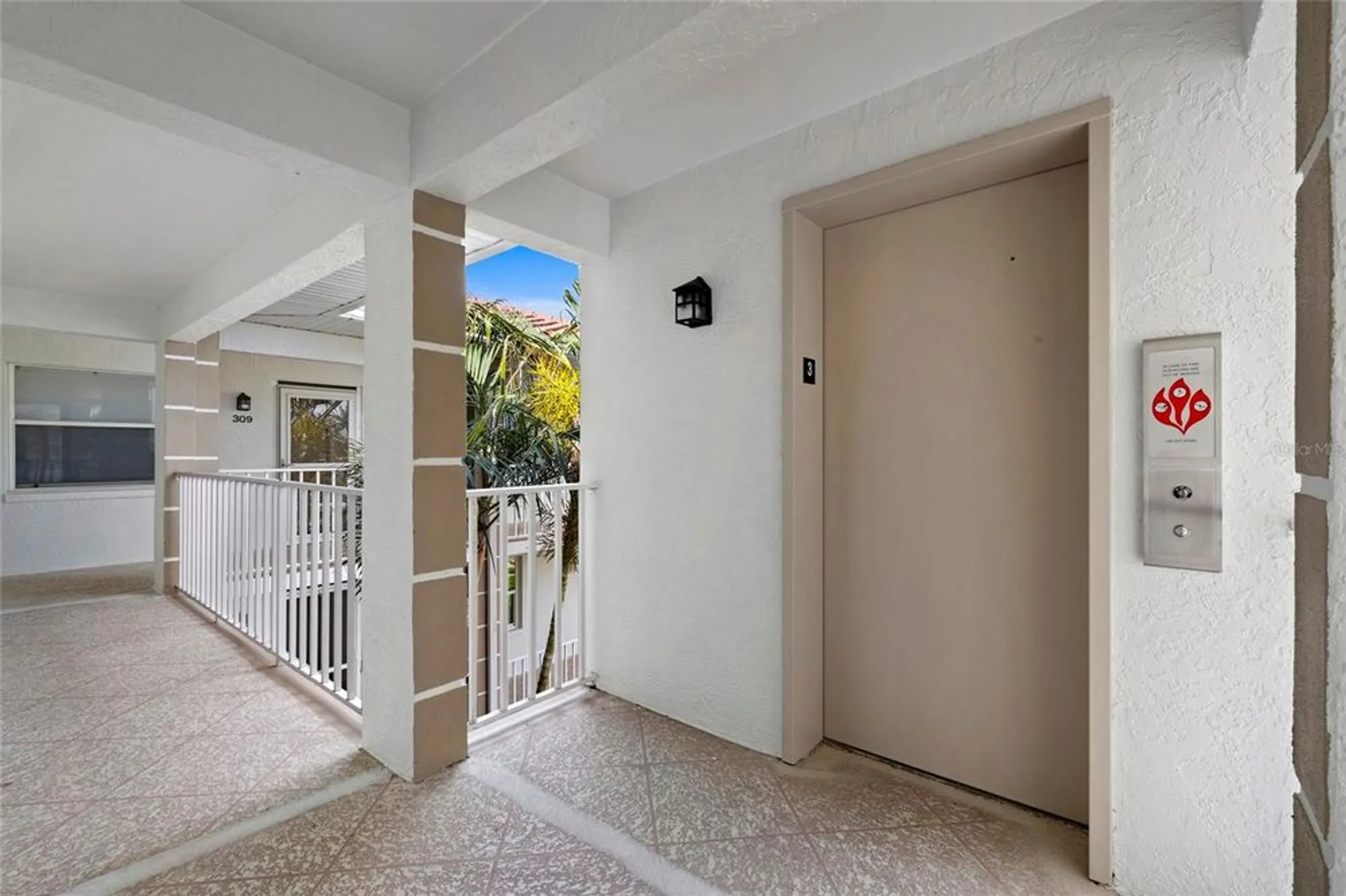 Property Slideshow image 27 of 52 | 6507 stone river rd 304, Bradenton, FL, 34203