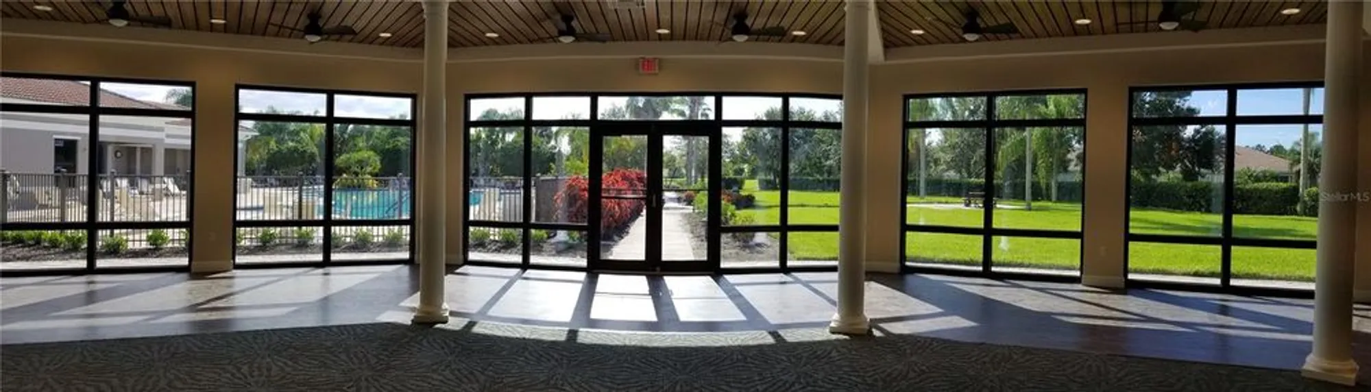 Property Slideshow image 35 of 39 | 8014 victoria falls cir, Sarasota, FL, 34243