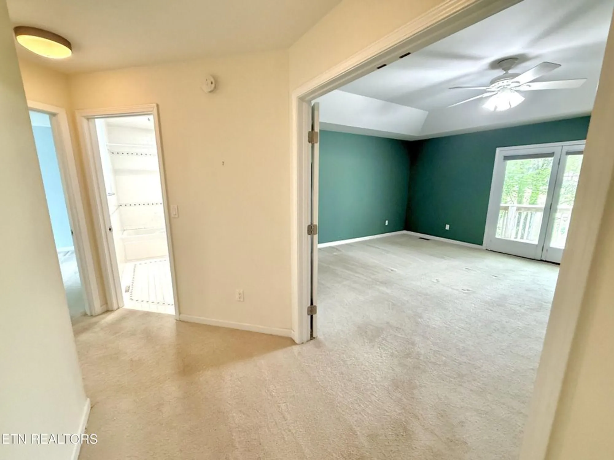 Property Slideshow image 22 of 55 | 17 kenwood ct, Crossville, TN, 38558