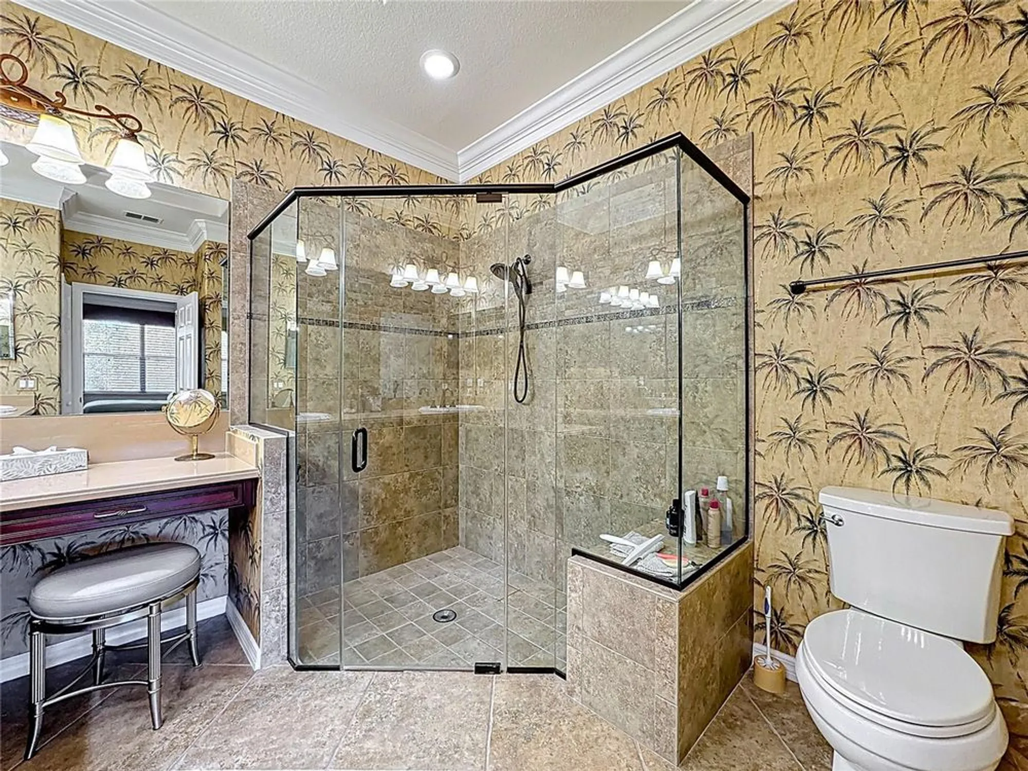 Property Slideshow image 32 of 64 | 2340 palm tree dr, Kissimmee, FL, 34759