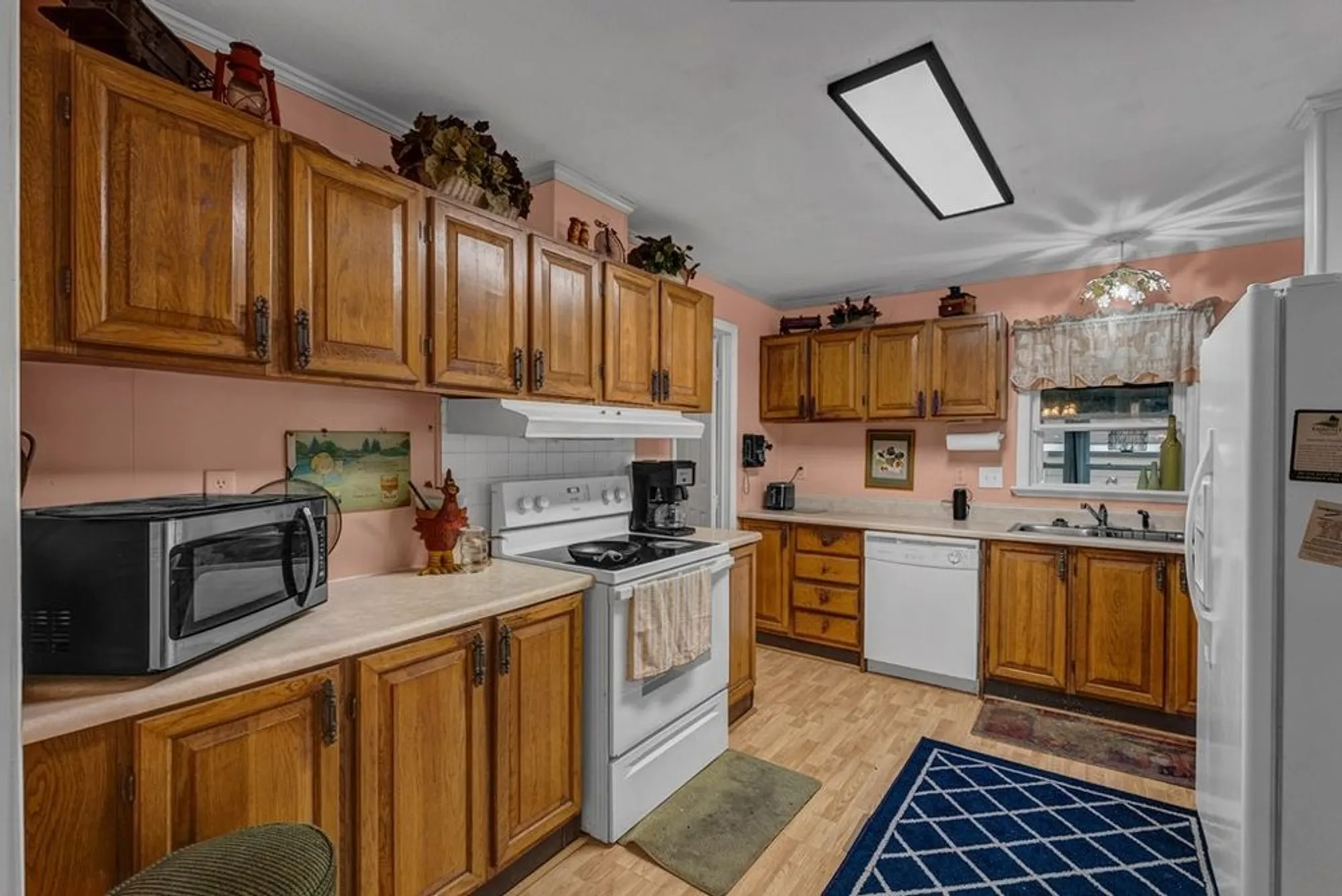 Property Slideshow image 12 of 24 | 313 rugby rd, Crossville, TN, 38558