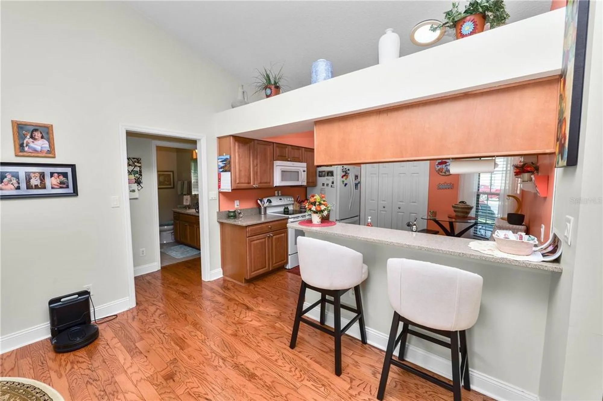 Property Slideshow image 16 of 91 | 549 clubhill dr, Haines City, FL, 33844