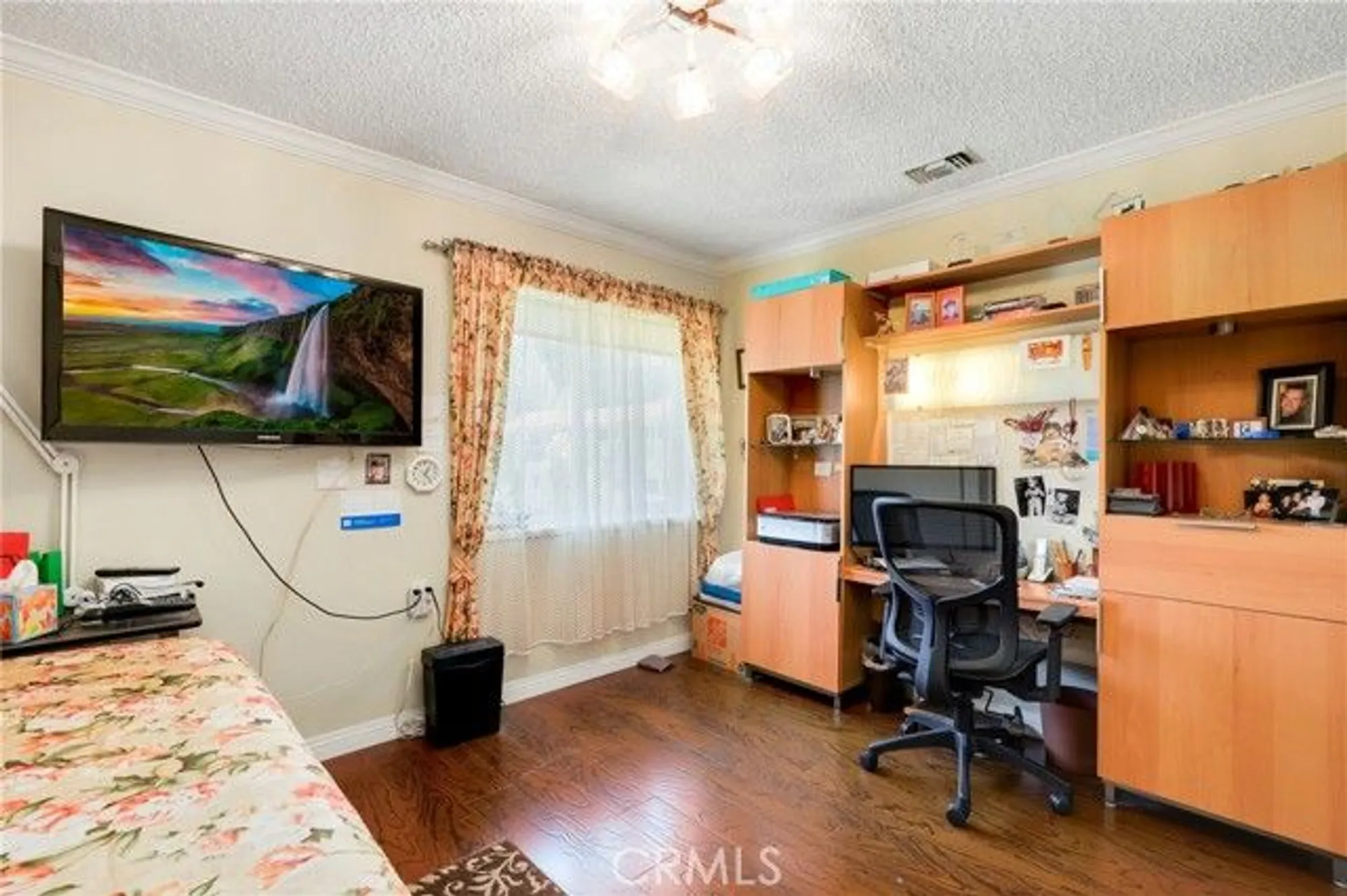 Property Slideshow image 22 of 25 | 2402 via mariposa 3a, Laguna Woods, CA, 92637