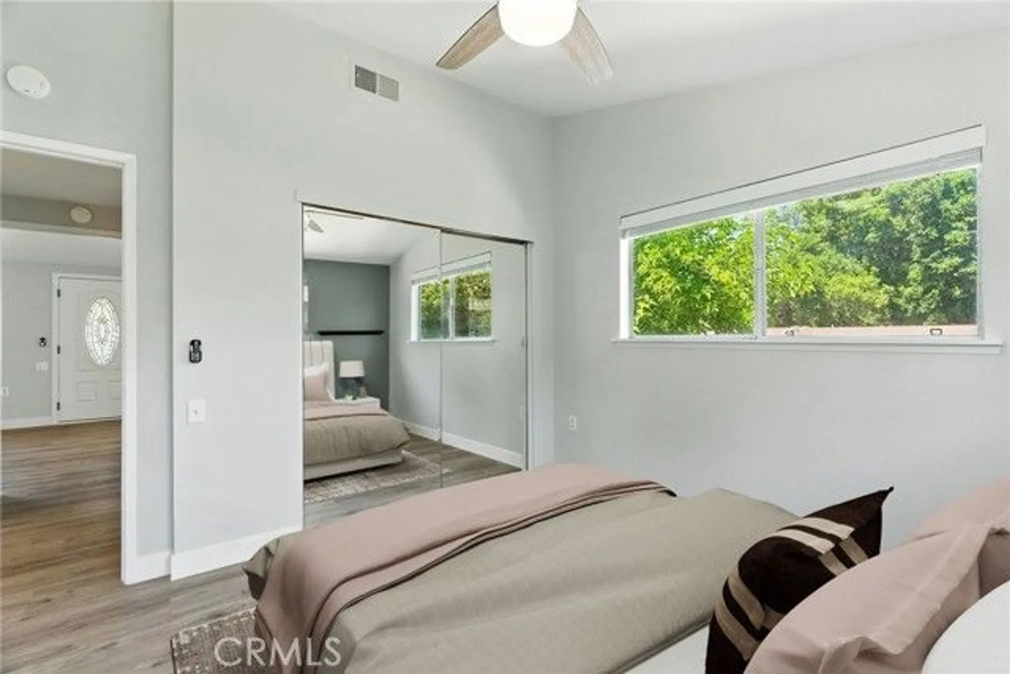 Property Slideshow image 18 of 53 | 26745 oak crossing rd d, Newhall, CA, 91321