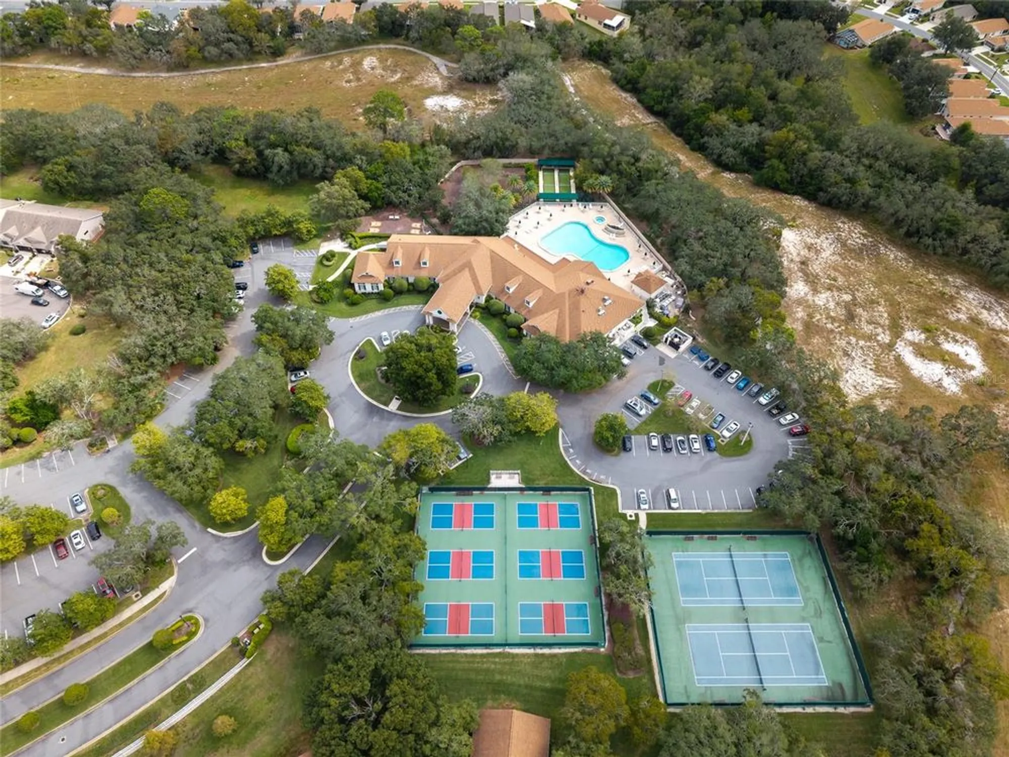 Property Slideshow image 32 of 44 | 265 center oak cir, Spring Hill, FL, 34609