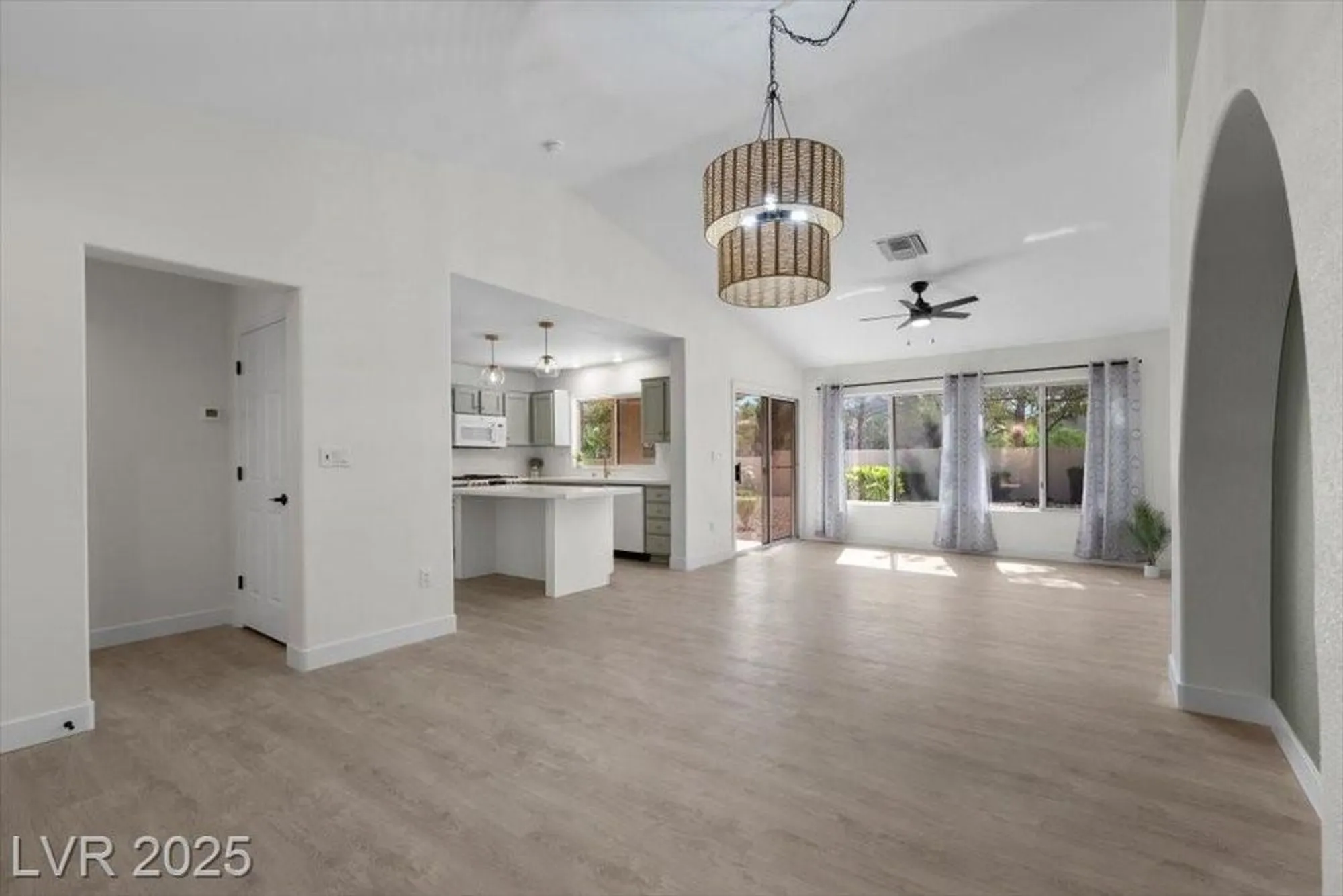 Property Slideshow image 8 of 27 | 2216 spring water dr, Las Vegas, NV, 89134