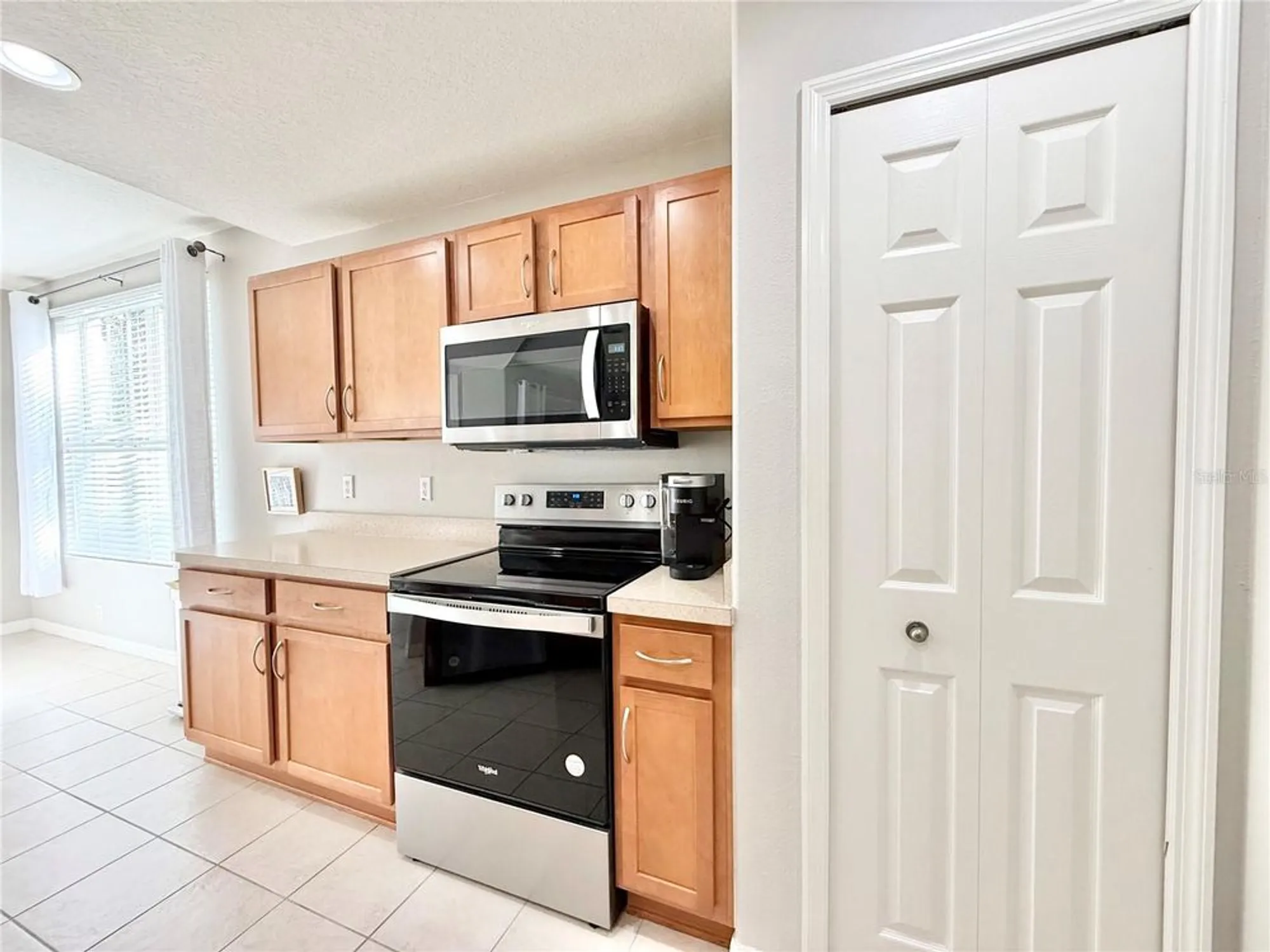Property Slideshow image 17 of 42 | 3850 serenade ln # 3850, Lakeland, FL, 33811