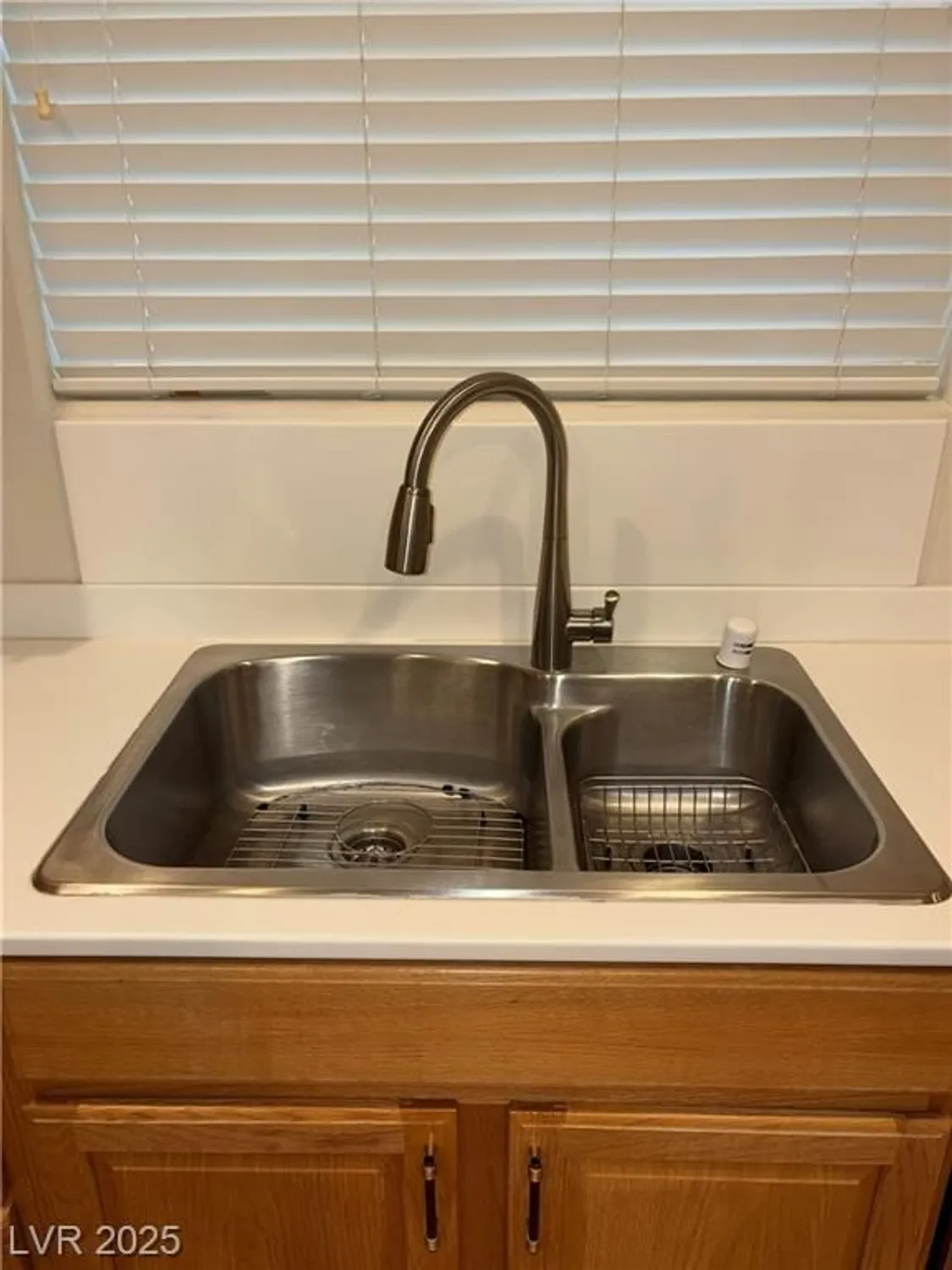 Property Slideshow image 8 of 51 | 2484 galaxy cluster st, Henderson, NV, 89044