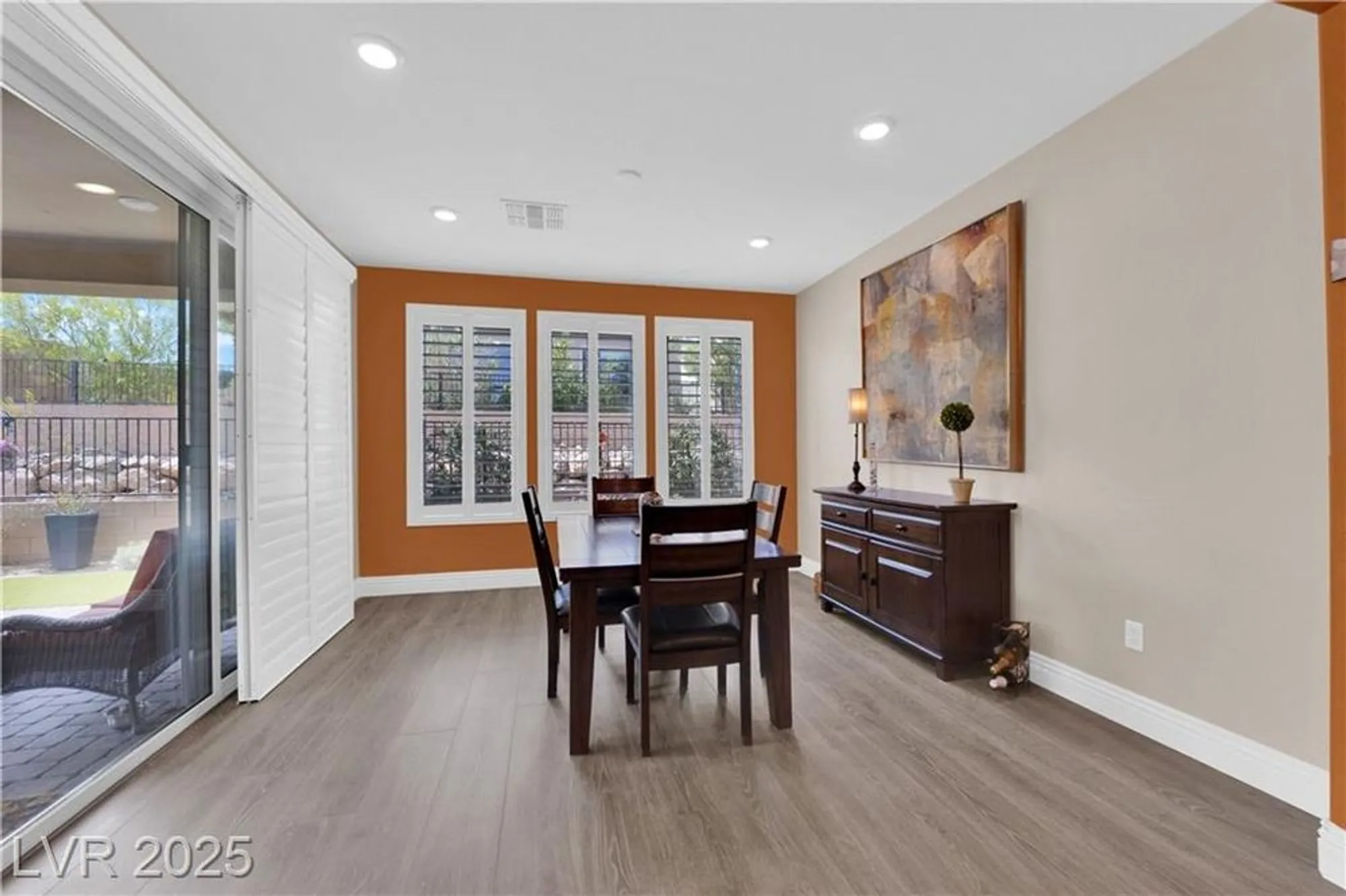 Property Slideshow image 15 of 57 | 11 arid crest ave, Henderson, NV, 89011