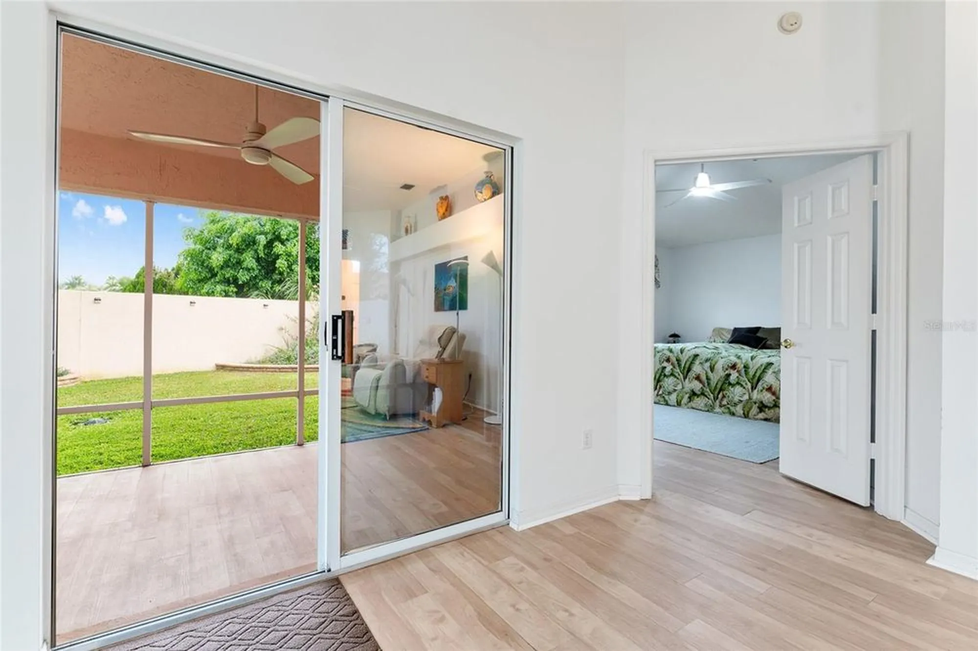 Property Slideshow image 29 of 65 | 906 santa anna ln, The Villages, FL, 32159