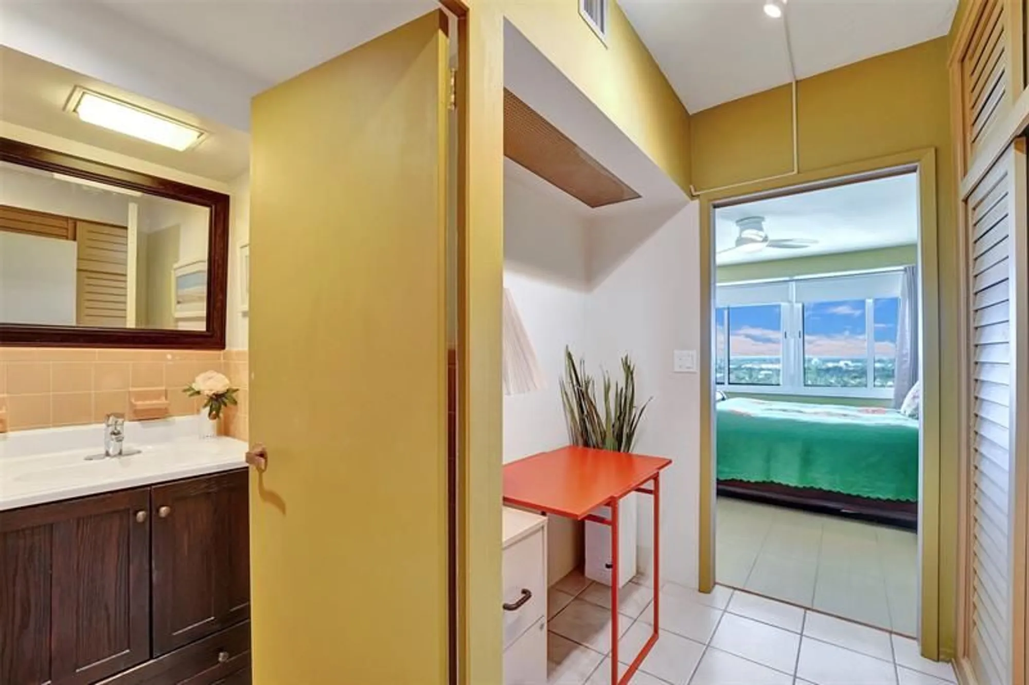 Property Slideshow image 32 of 47 | 3233 ne 34th st 1517, Fort Lauderdale, FL, 33308