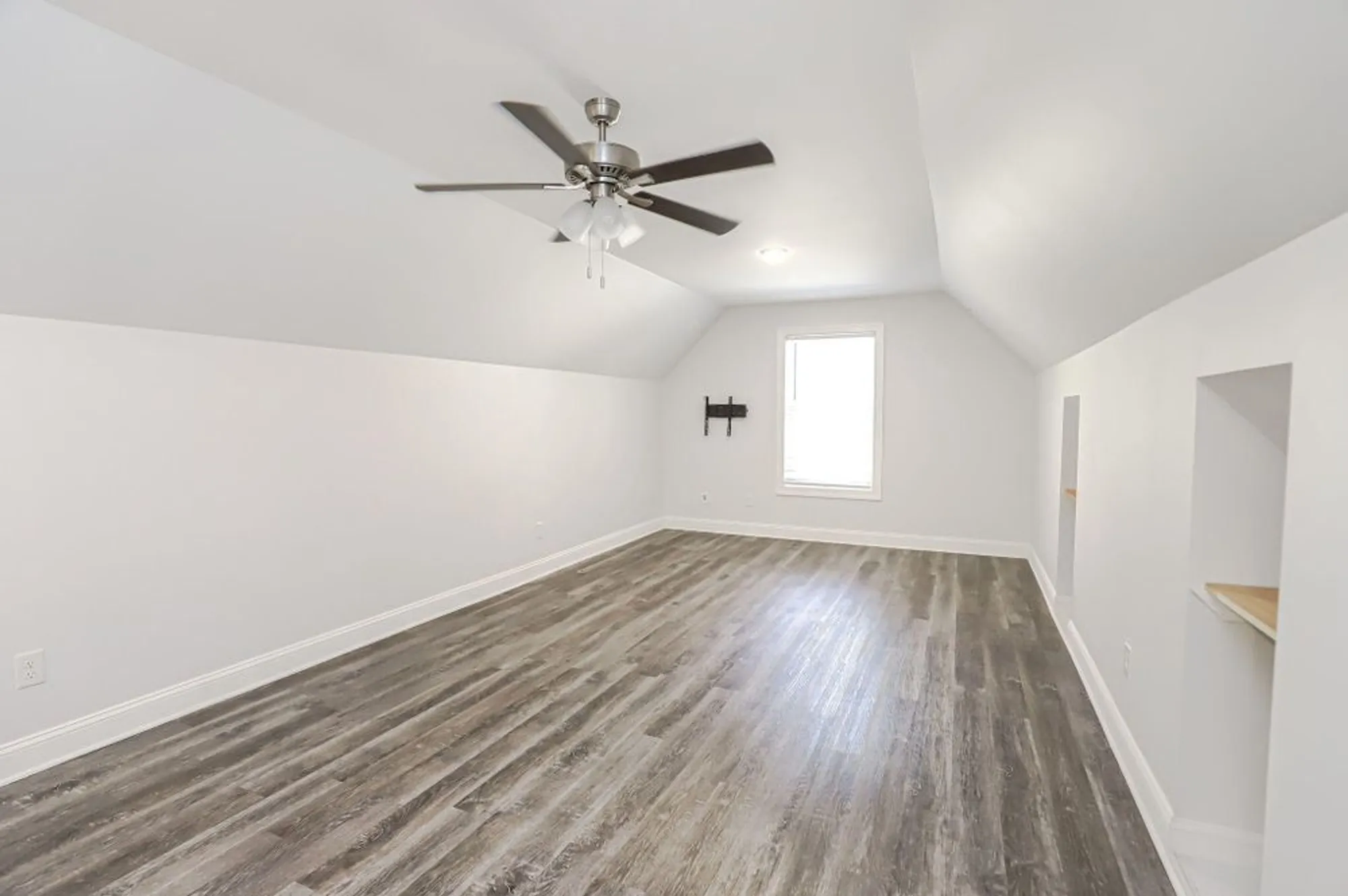 Property Slideshow image 28 of 45 | 170 grandview dr, Mc Cormick, SC, 29835