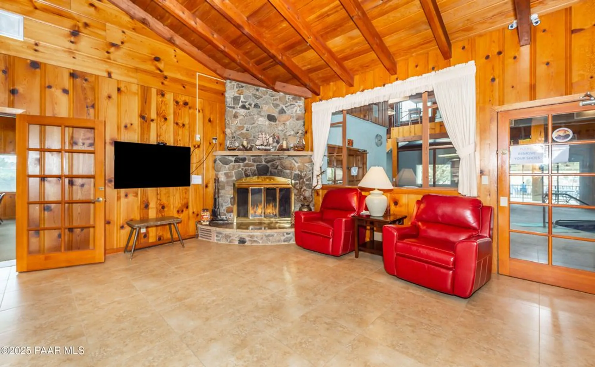 Property Slideshow image 37 of 48 | 1947 e mountain hollow dr, Prescott, AZ, 86301