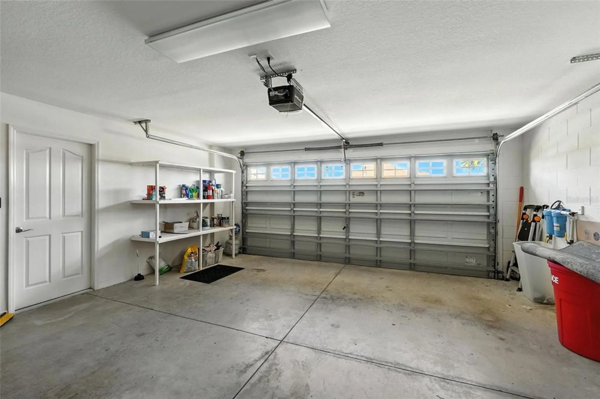 Property Slideshow image 32 of 42 | 2895 apache ct, The Villages, FL, 32163