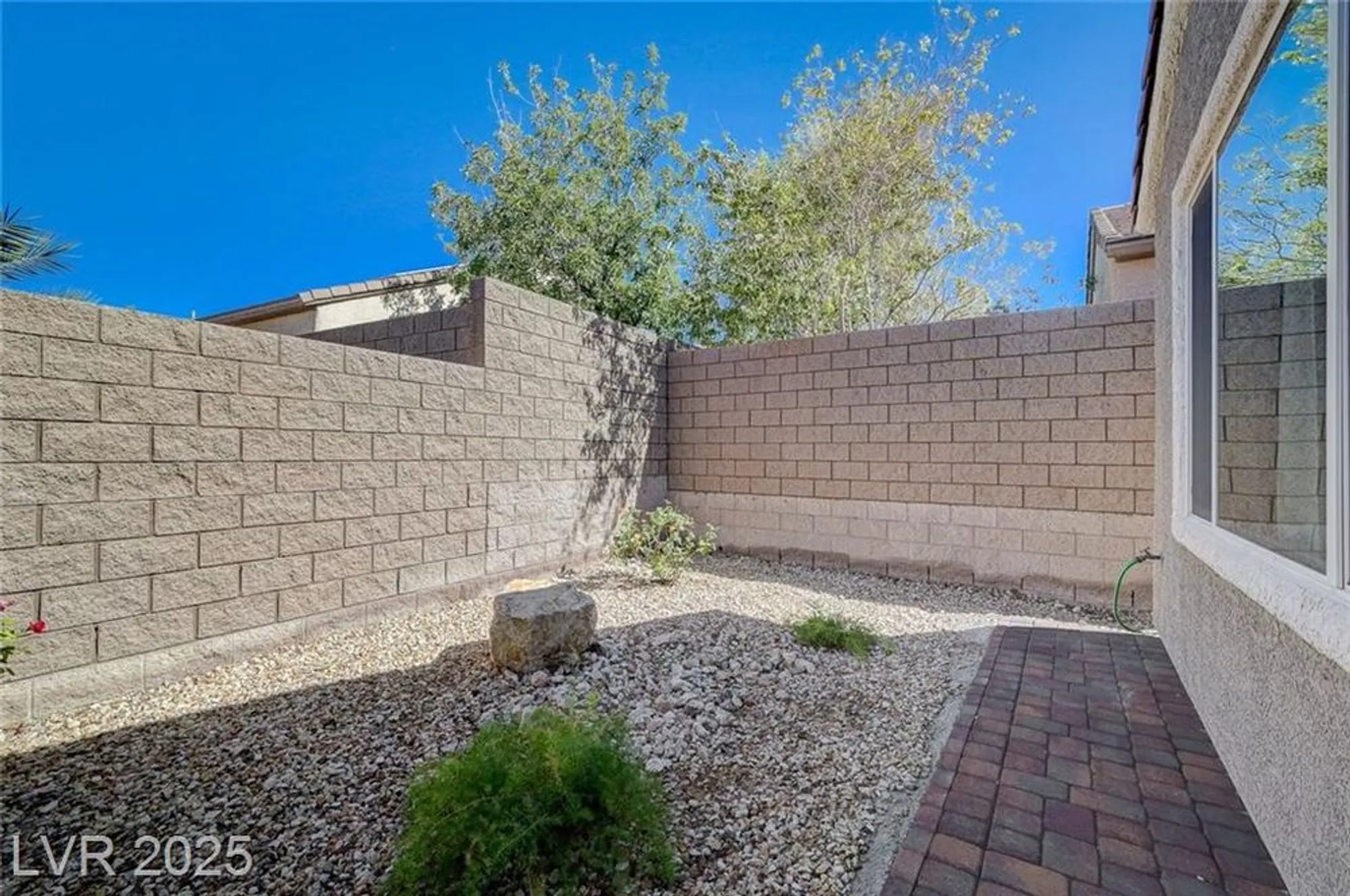 Property Slideshow image 46 of 61 | 2496 serene moon dr, Henderson, NV, 89044