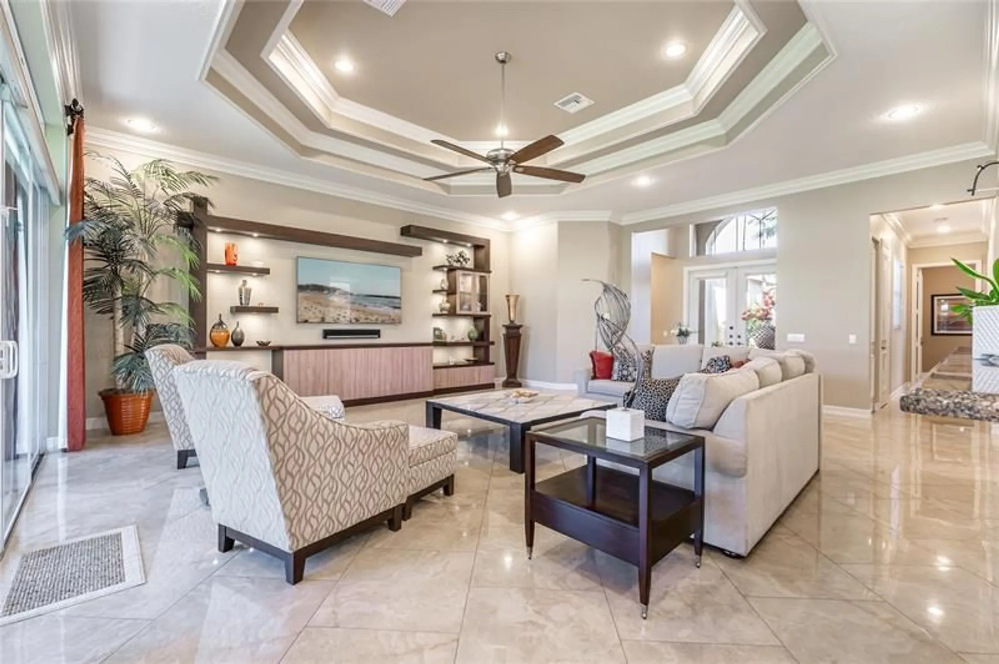 Property Slideshow image 10 of 40 | 10576 whitewind cir, Boynton Beach, FL, 33473