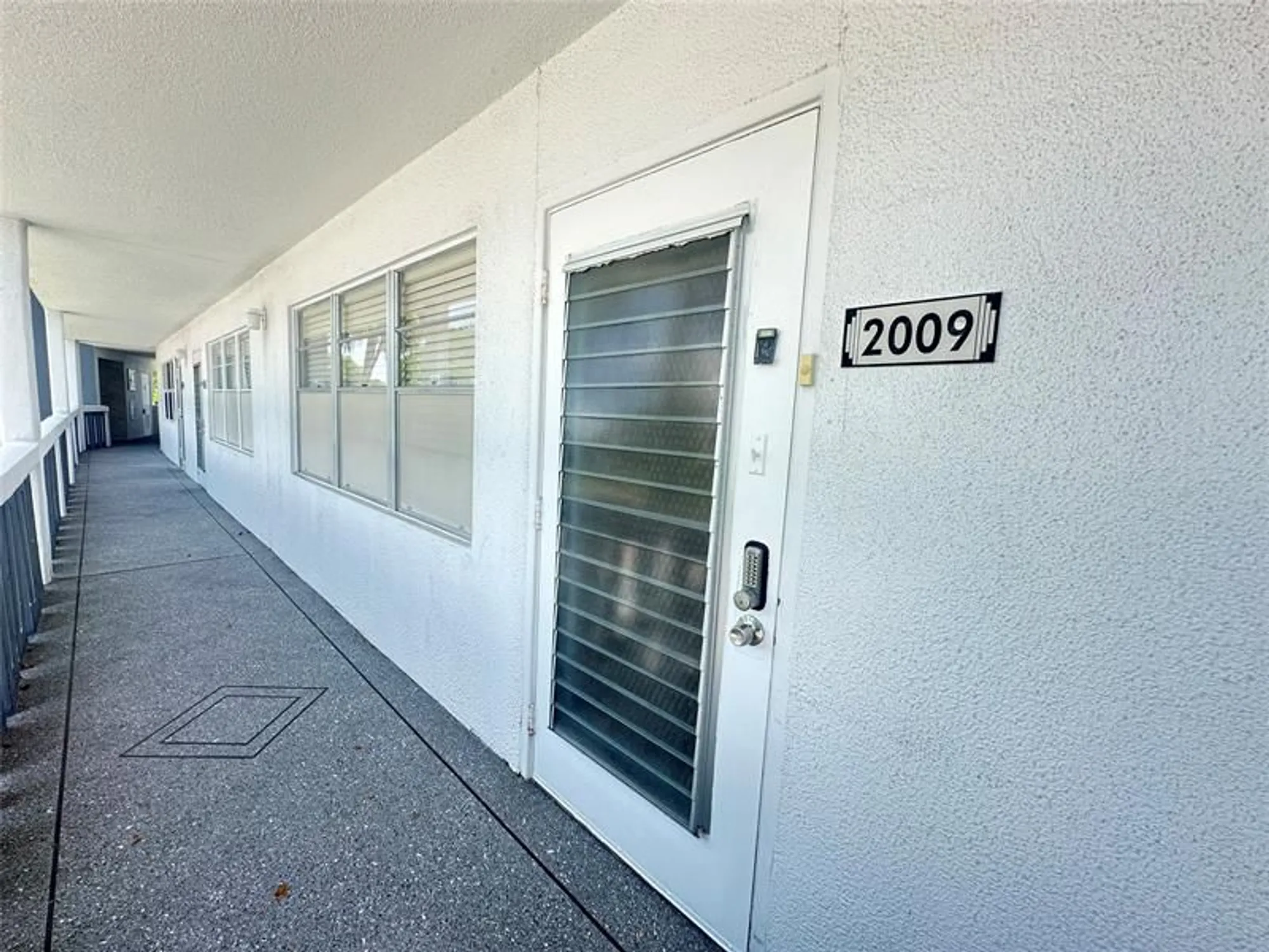 Property Slideshow image 23 of 57 | 2009 berkshire a # 2009, Deerfield Beach, FL, 33442