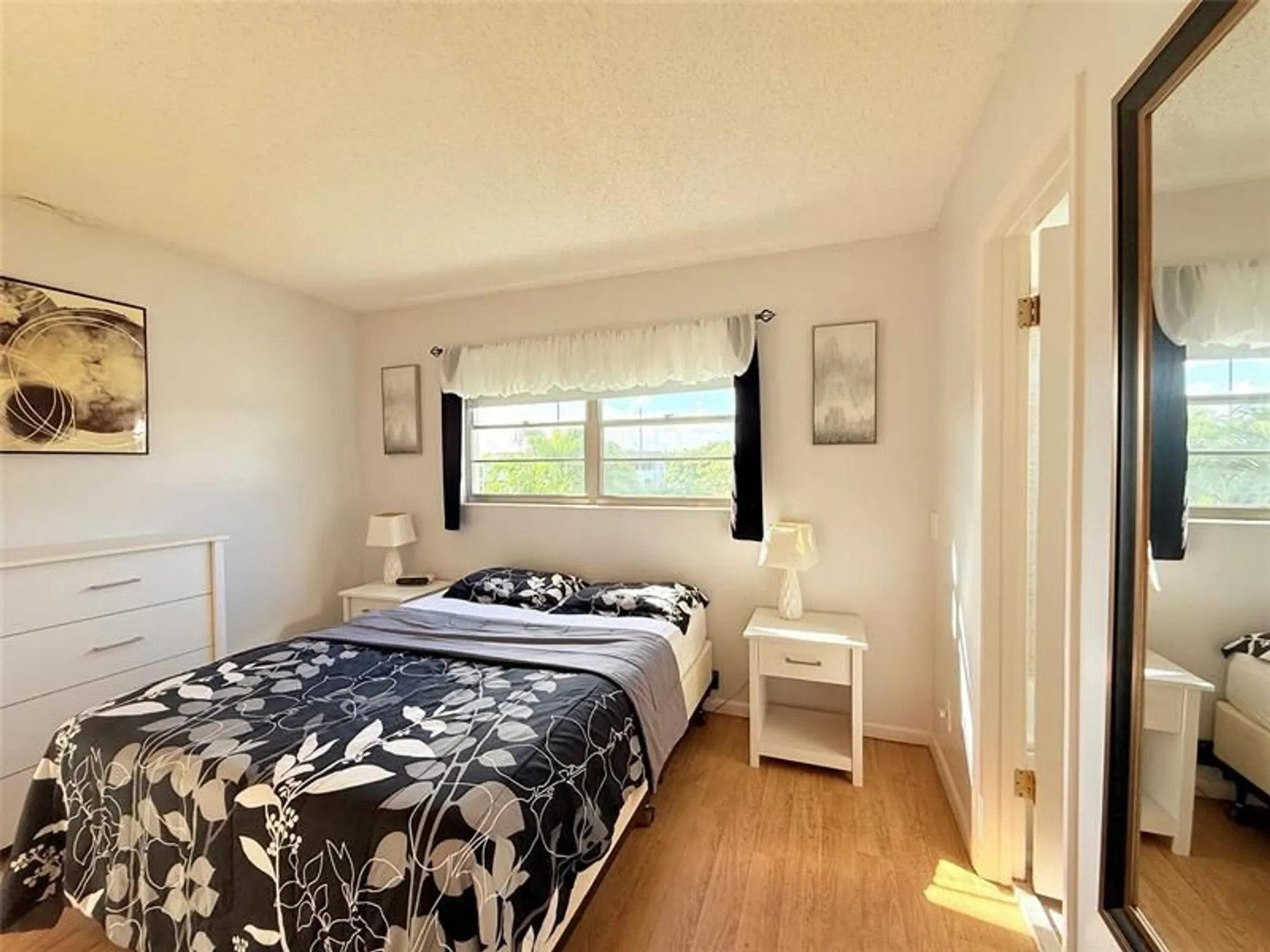 Property Slideshow image 17 of 34 | 204 oakridge m # 204, Deerfield Beach, FL, 33442